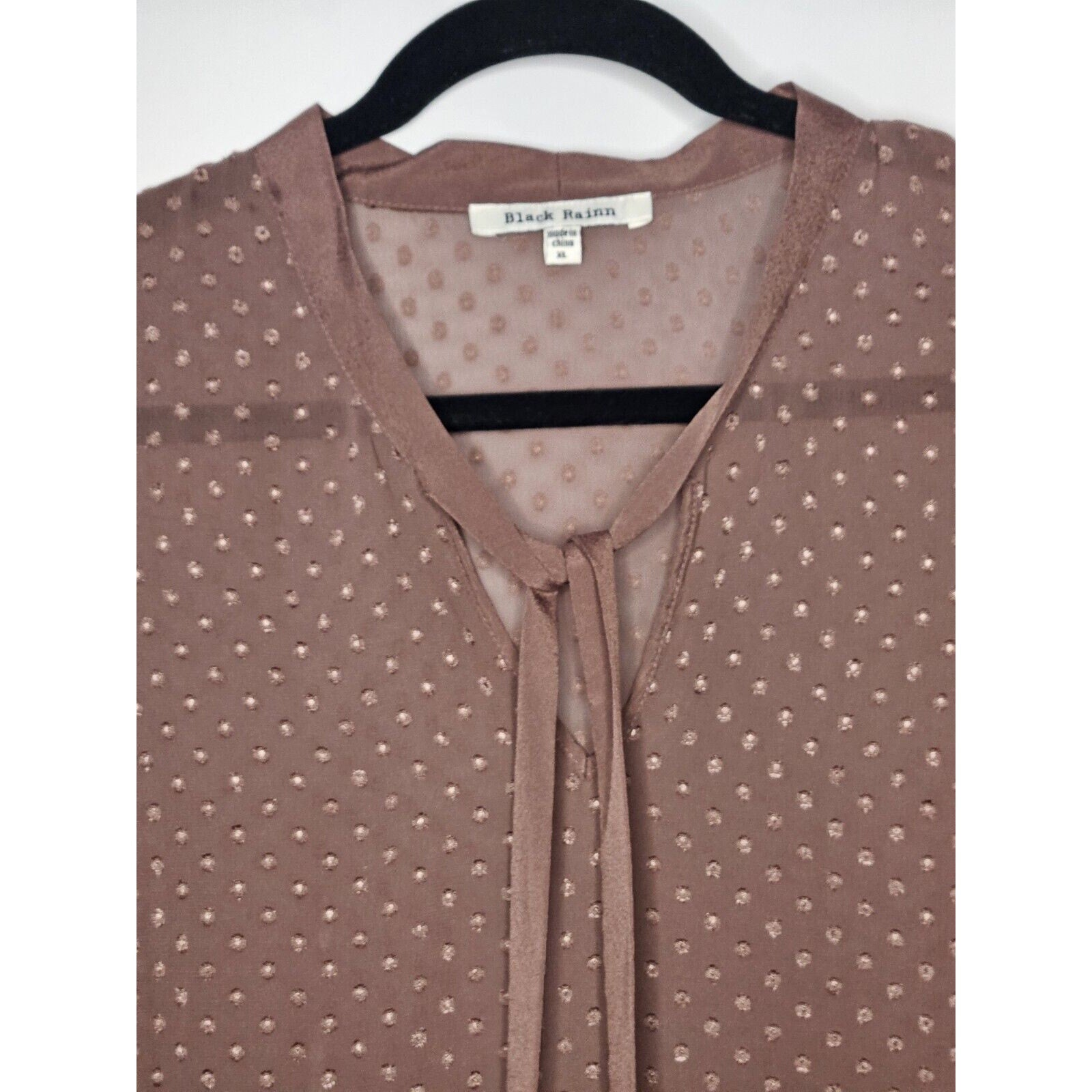 Women’s Black Rainn Career Sleeveless Blouse Top Lightweight Size XL Mauve