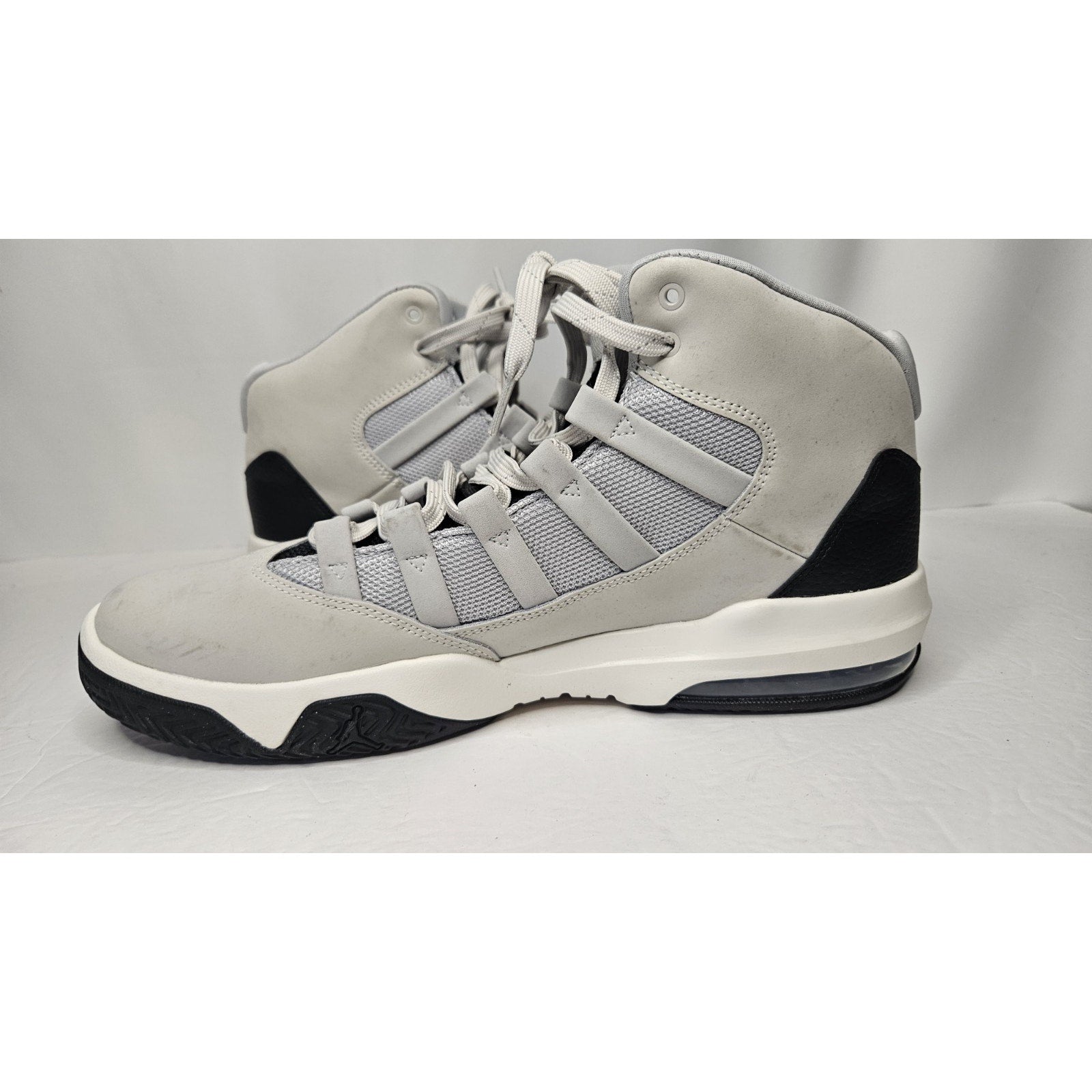 Jordan Max Aura 'Light Bone' AQ9084-004 Basketball Shoe Size 12 High Top