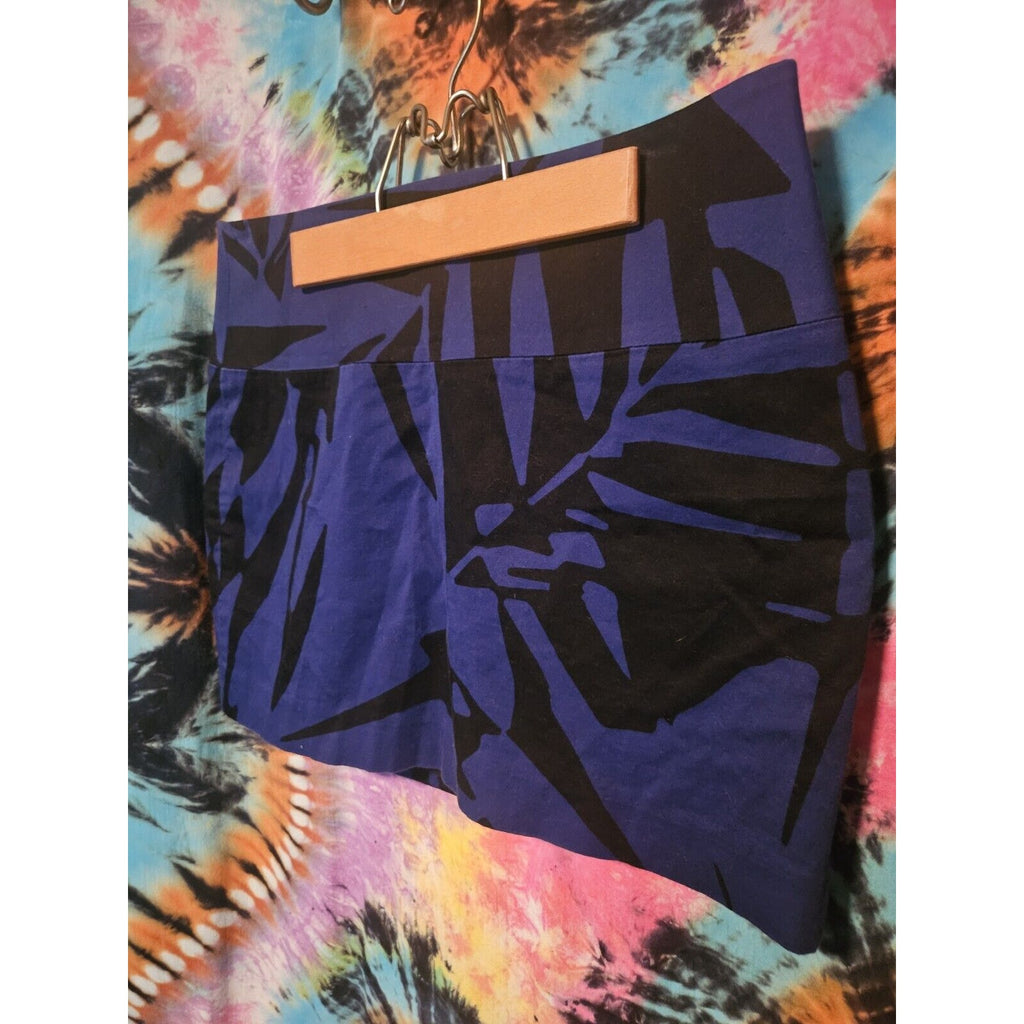 Express Design Studio Geo Pattern Skirt Womens Sz 6 Blue w Black Print Y2K