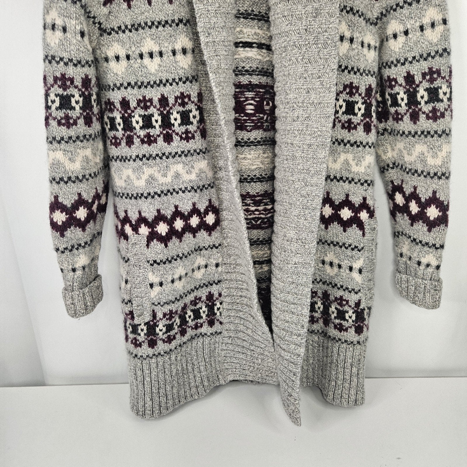 L.L. Bean Lambswool Cardigan Fair Isle Gray Long Women’s Medium Ski Heavy Winter