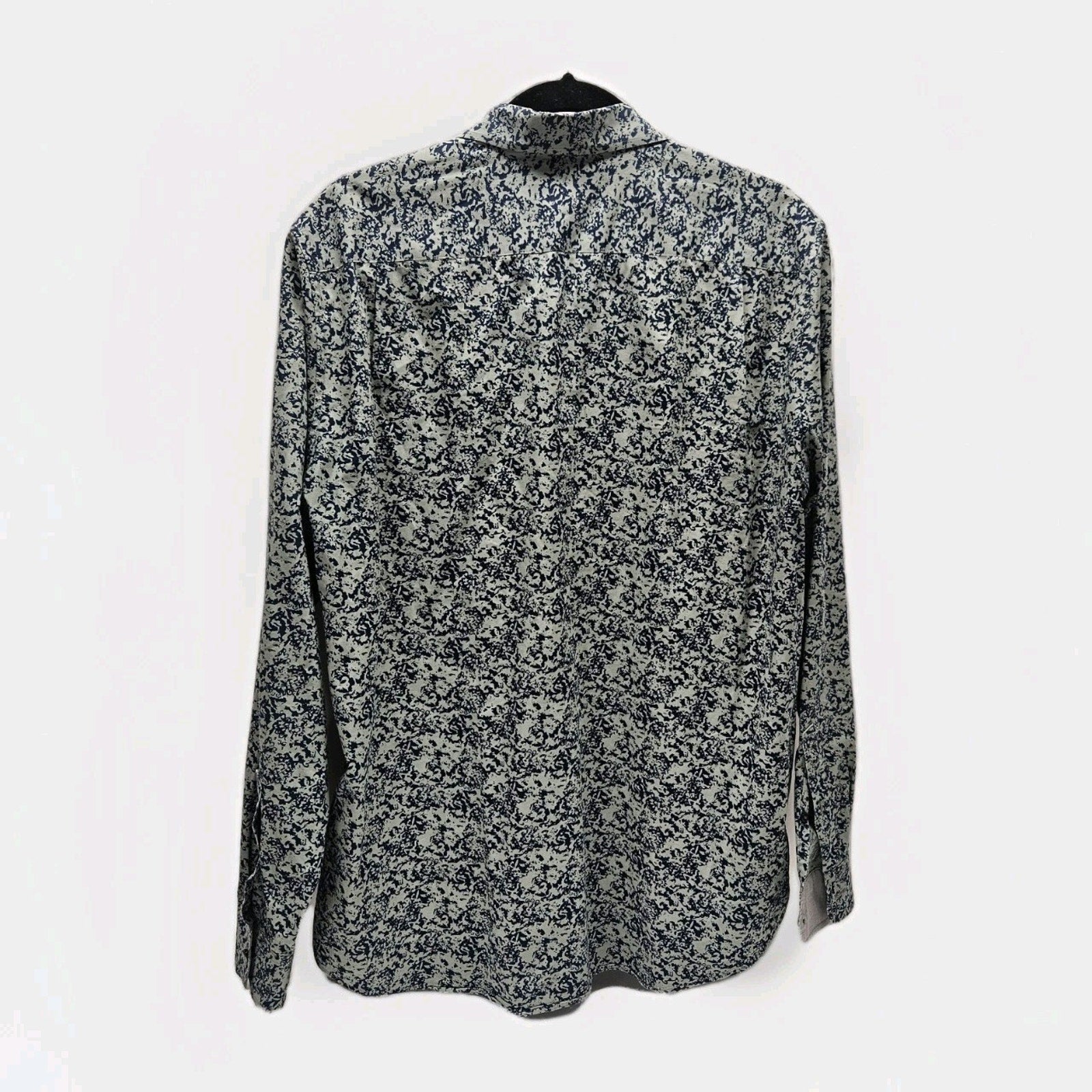 Michael Kors Mens Button Down Long Sleeve Classic Fit Shirt MK Logo Abstract