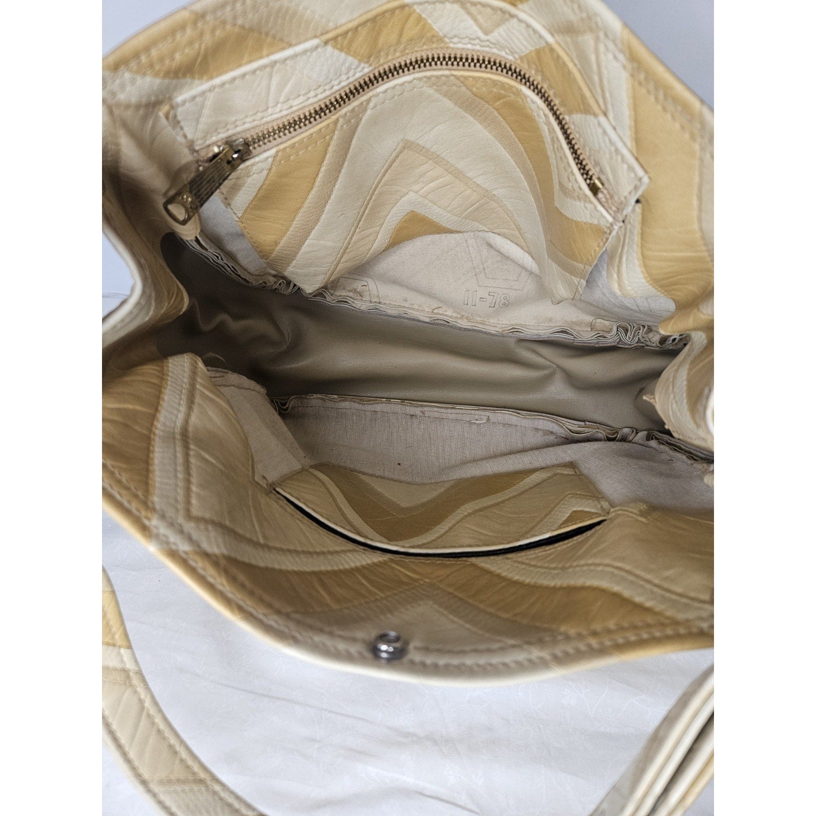 Vintage 70s Handmade Cream Tan Leather Tote Handbag Purse Shoulder Bag Chevron