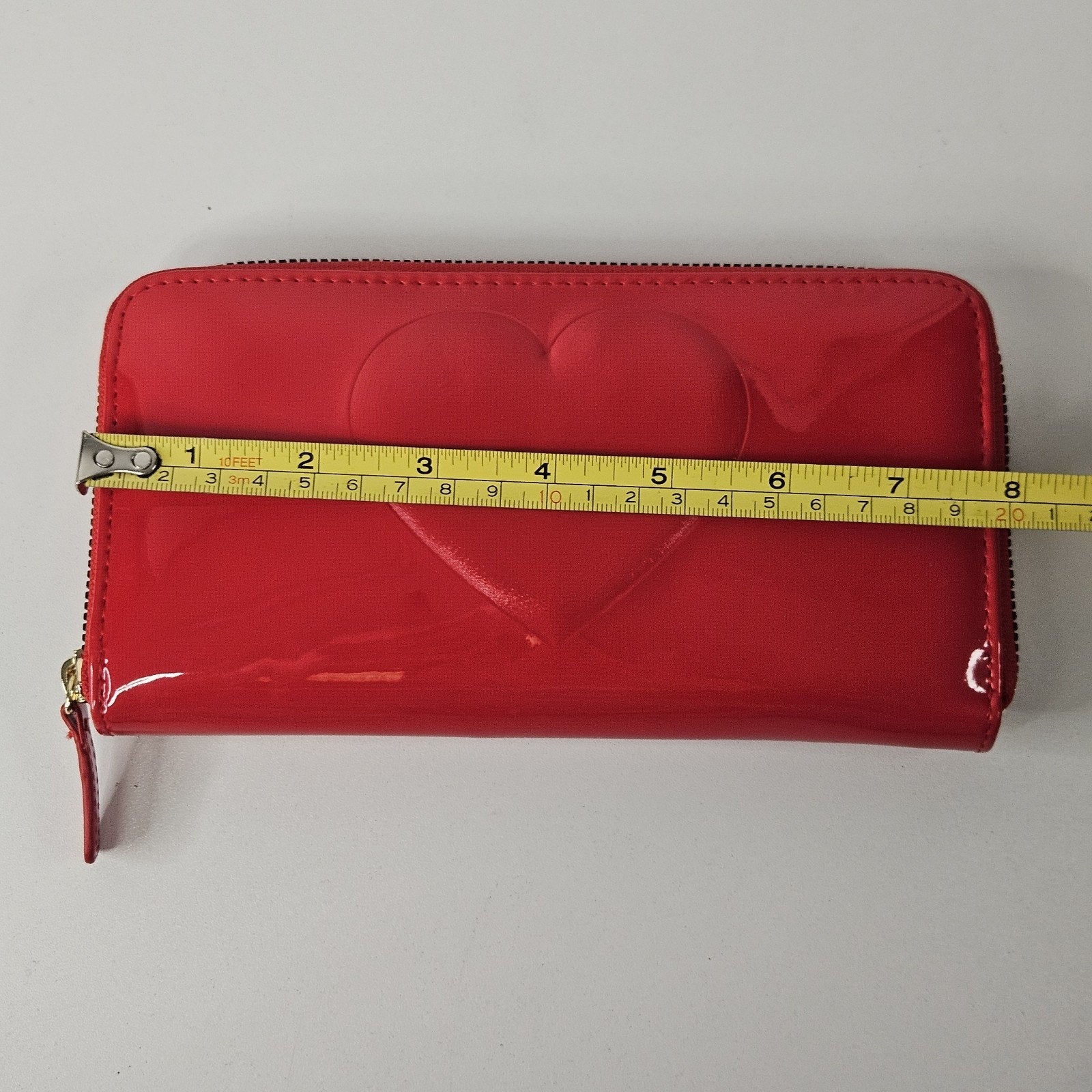 Luv Betsey Johnson Wallet Zip Around Leather Patent Raised Red Heart Whimsical
