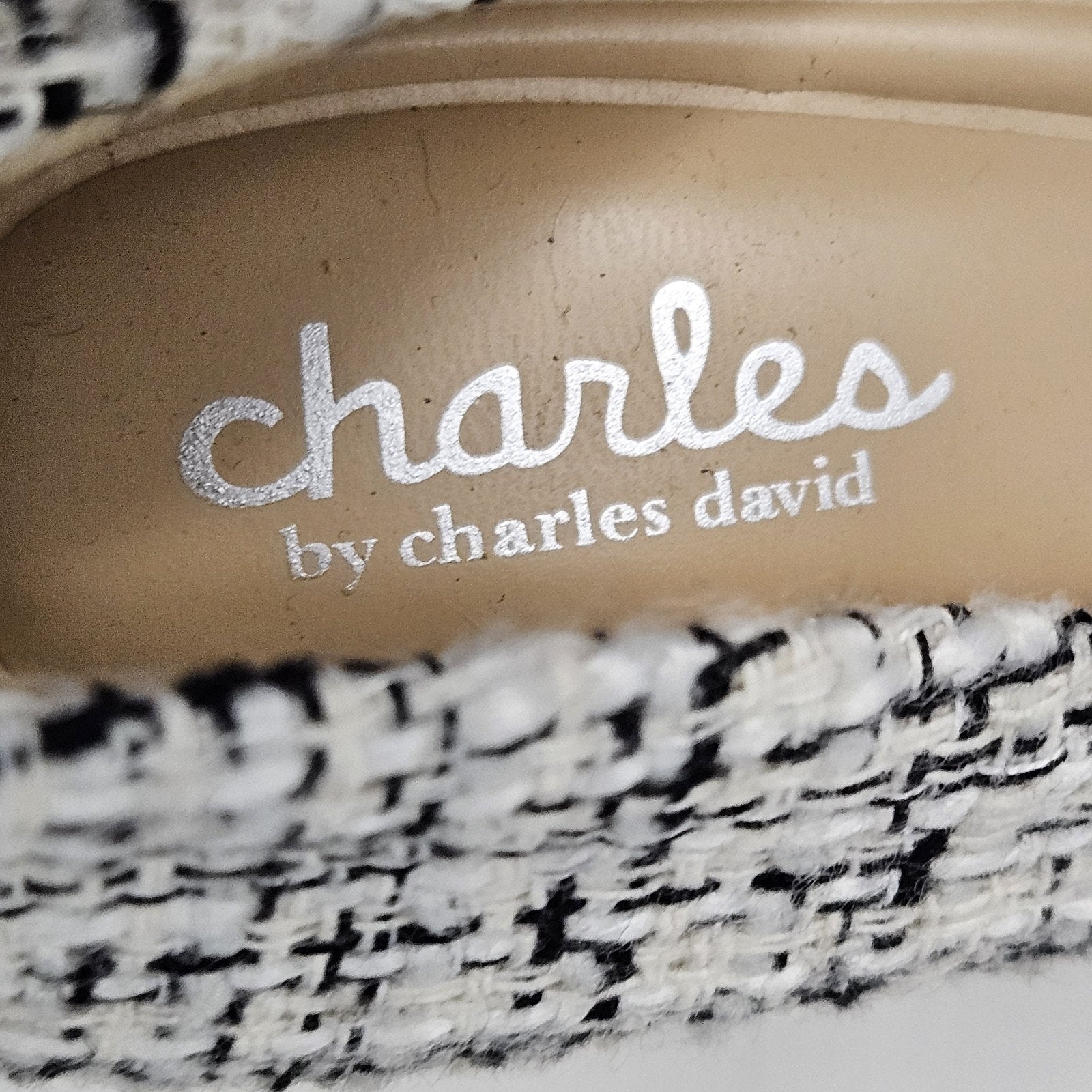 Charles by Charles David Angelica White Black Plaid Pointed Toe Tweed Pump Sz 7