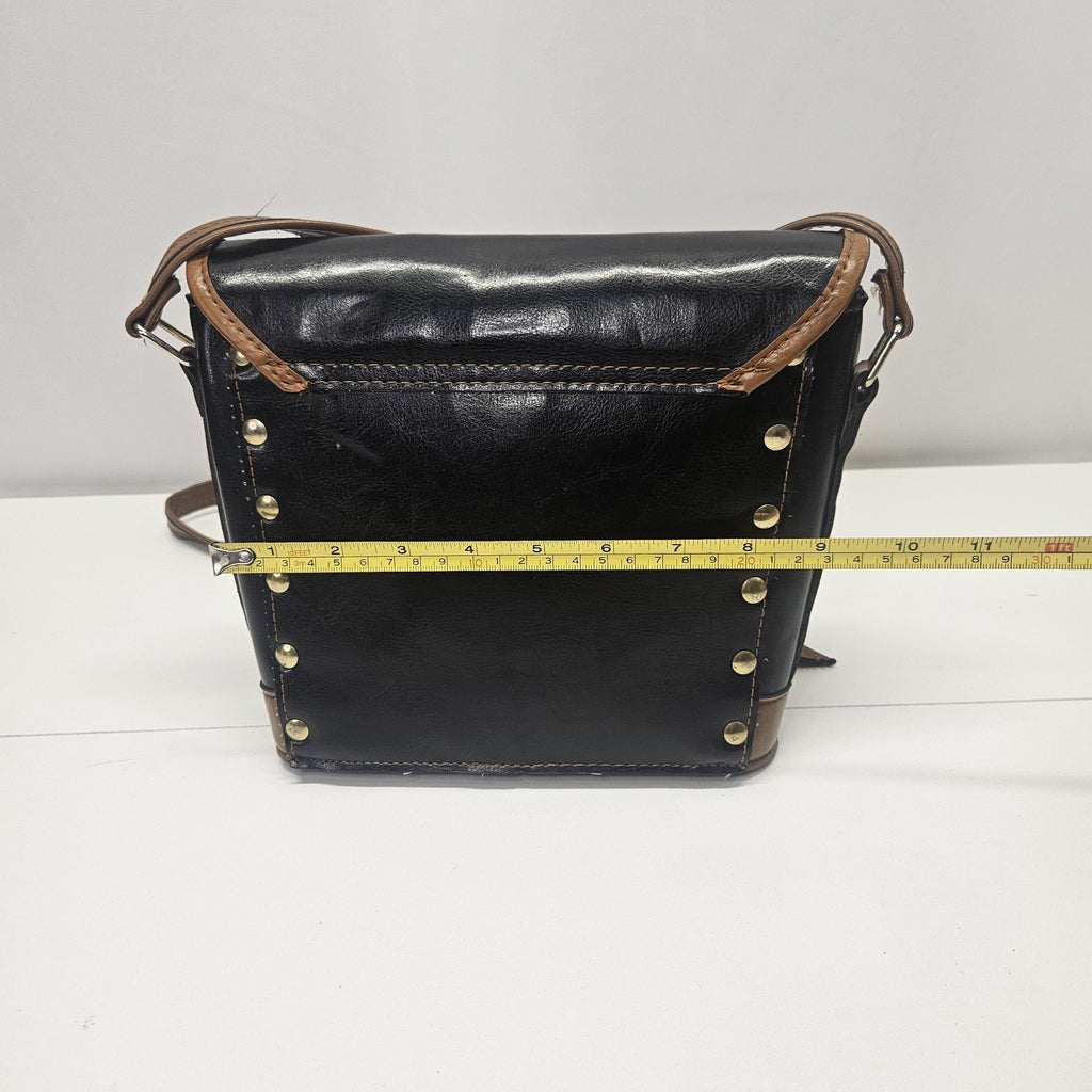 Vintage Black And Tan Leather Crossbody Shoulder Bag Purse Suede Liner Hong Kong