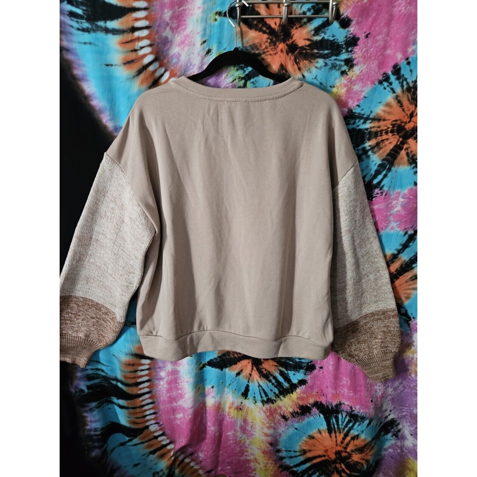 Blu Pepper Colorblock Womens Sweater Outside Seams Gray Cream Tan Size Large