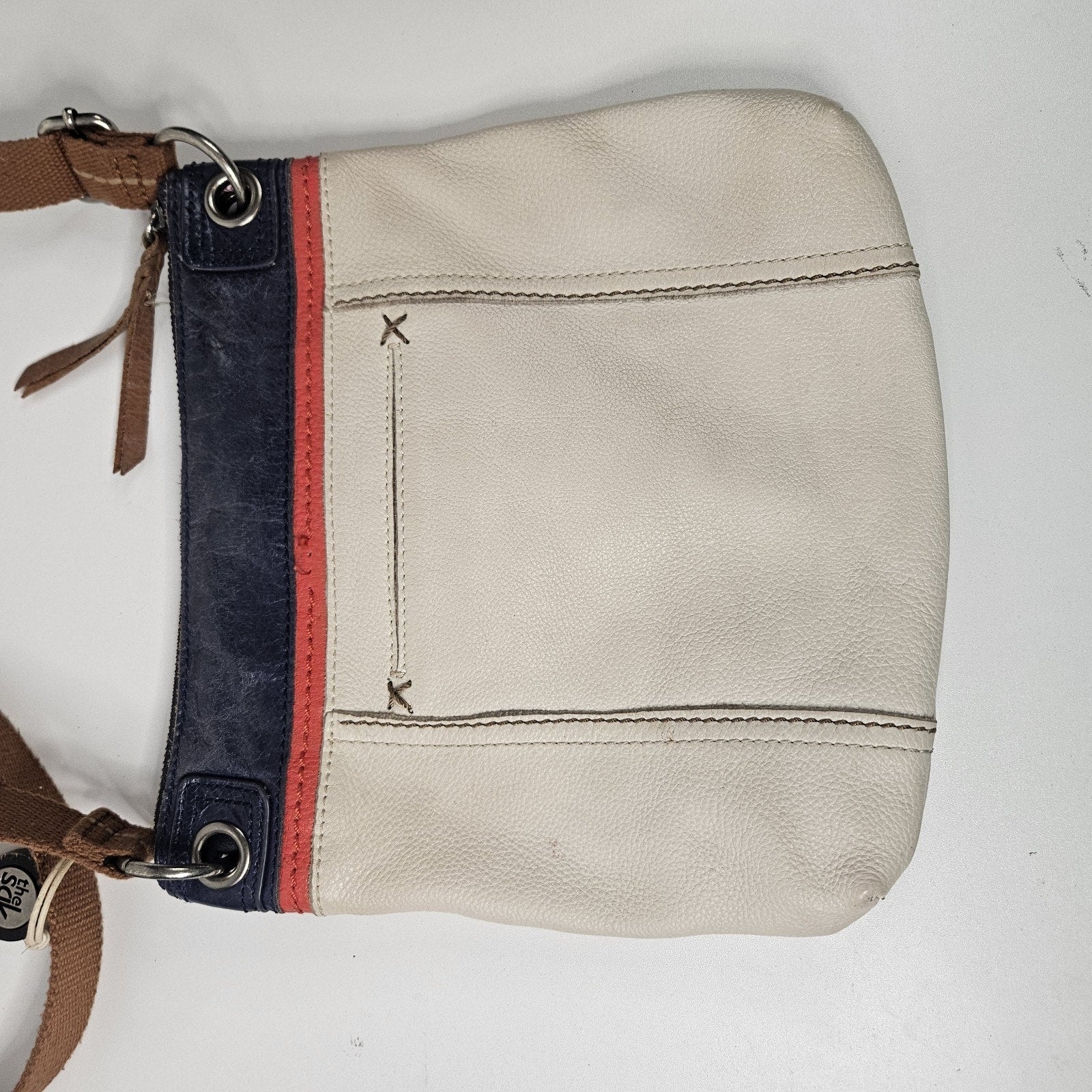 The Sak Pebbled Leather Crossbody Shoulder Handbag Webbed Strap Beige Kendra