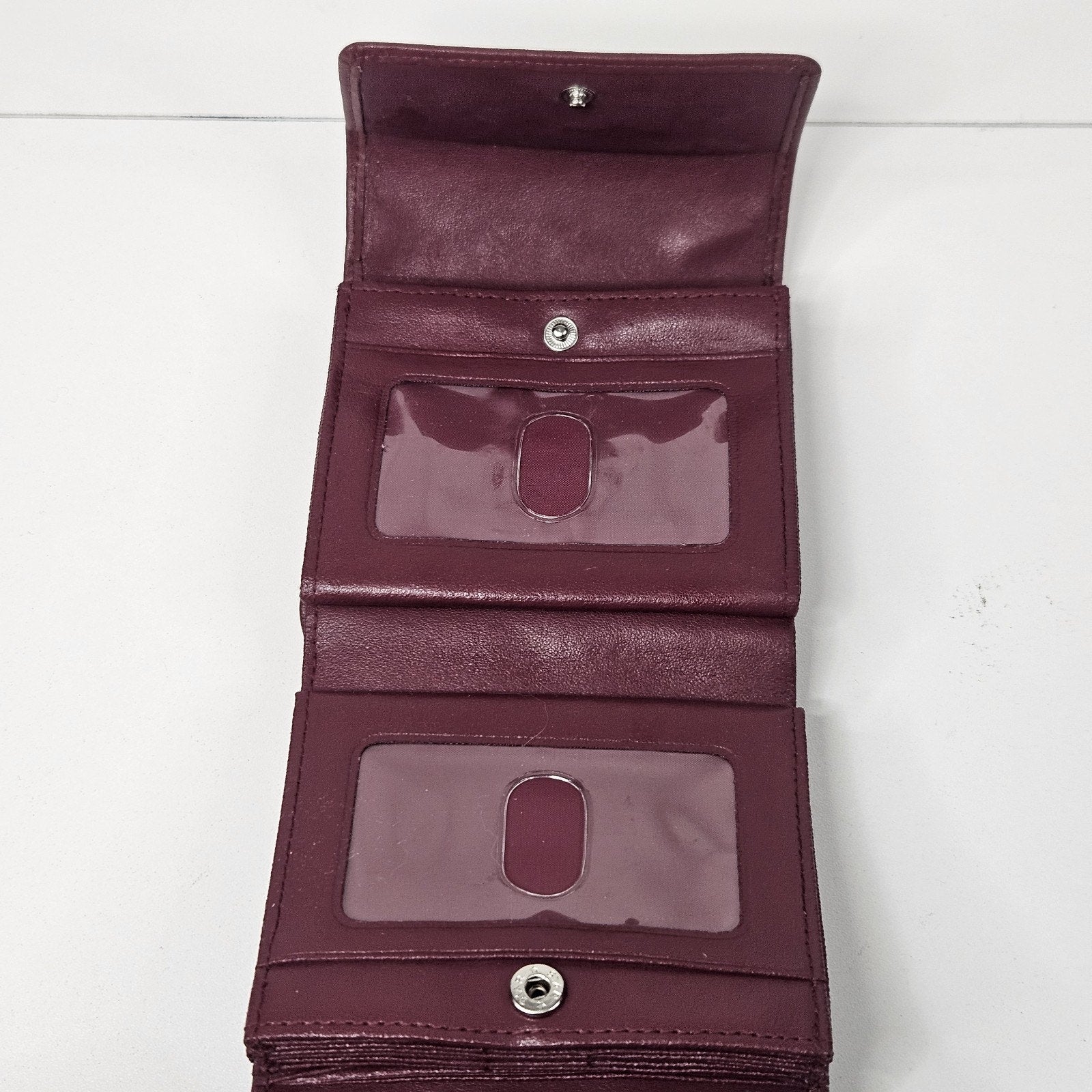 Vtg. BUXTON Red Wallet Accordion Multi Credit Card Coin Purse Snap Wallet
