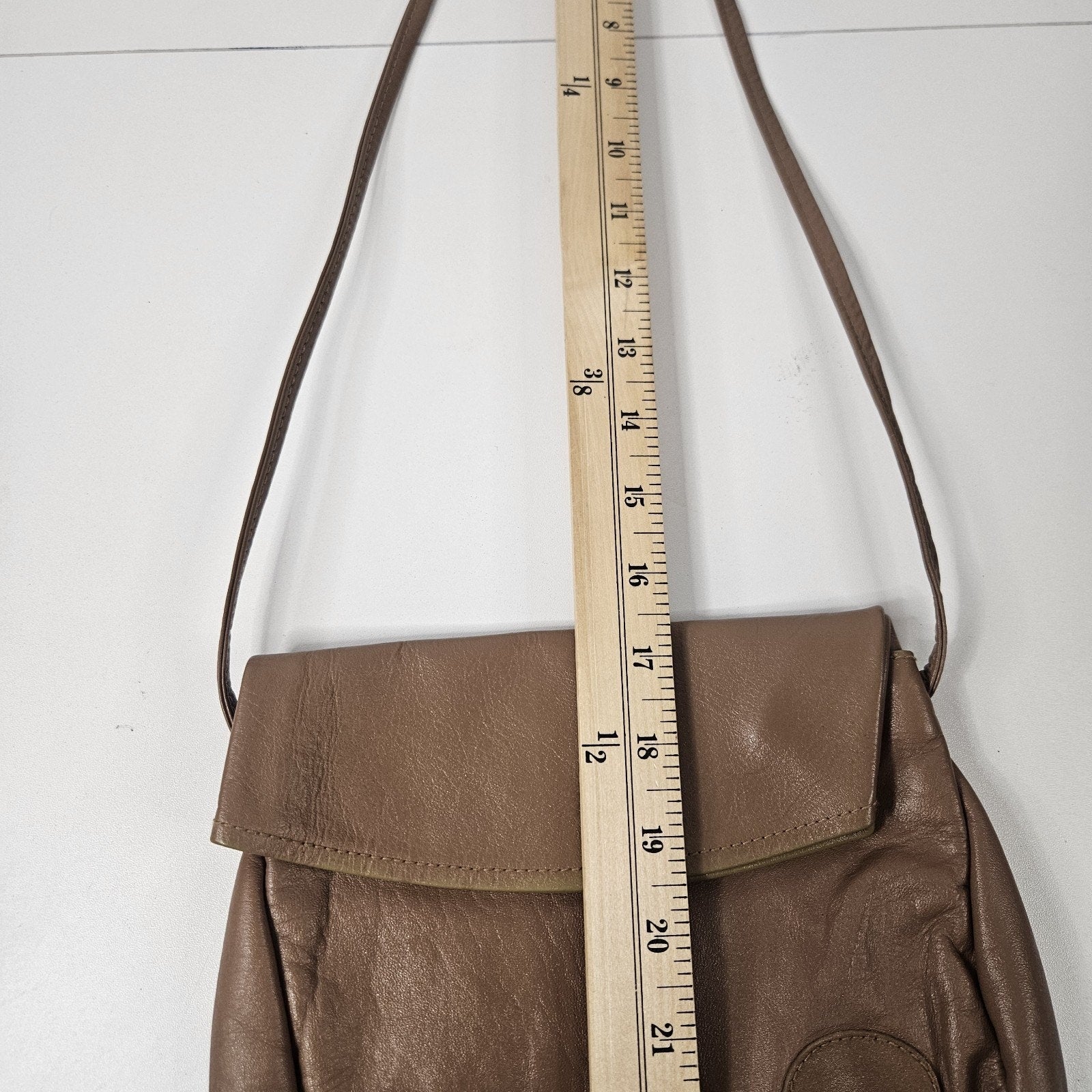 Vintage Small Leather Tan Mini Purse Flap Crossbody Strappy