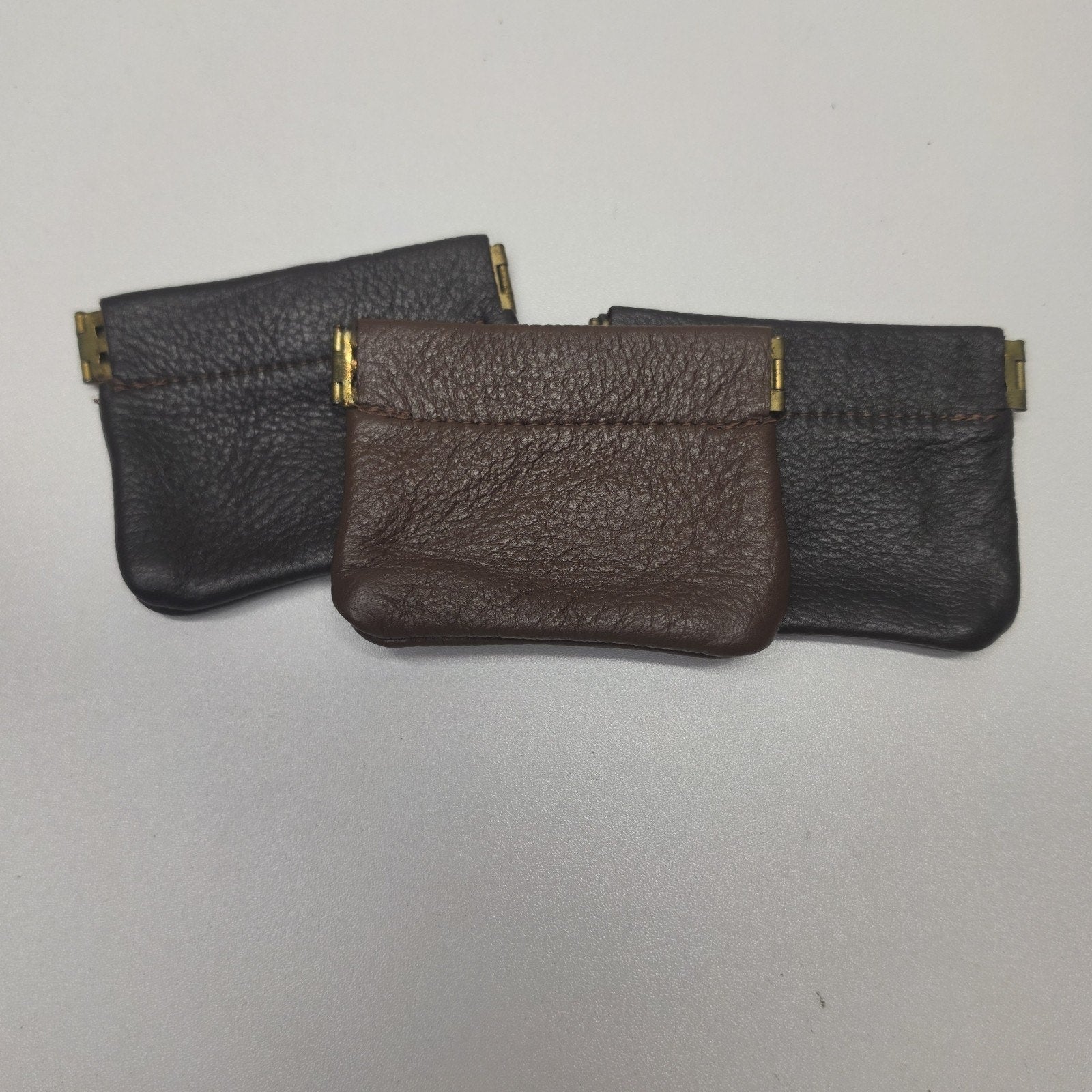 Vintage Black Leather Squeeze Coin Purse Change Pouch Key Holder Spring Frame
