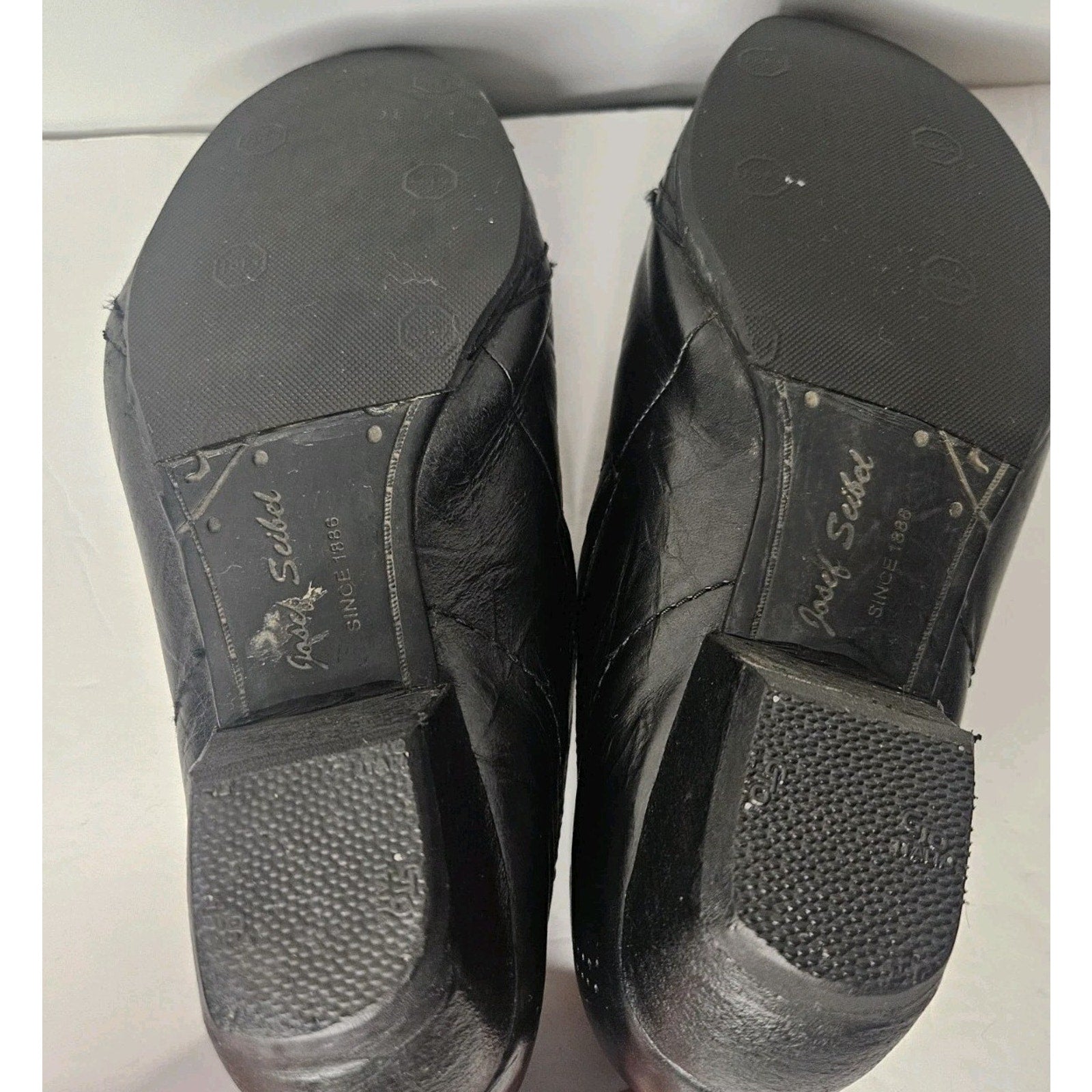 Josef Seibel Black leather Booties Front Zip Career Casual Shoes EU 38 US 7 Low