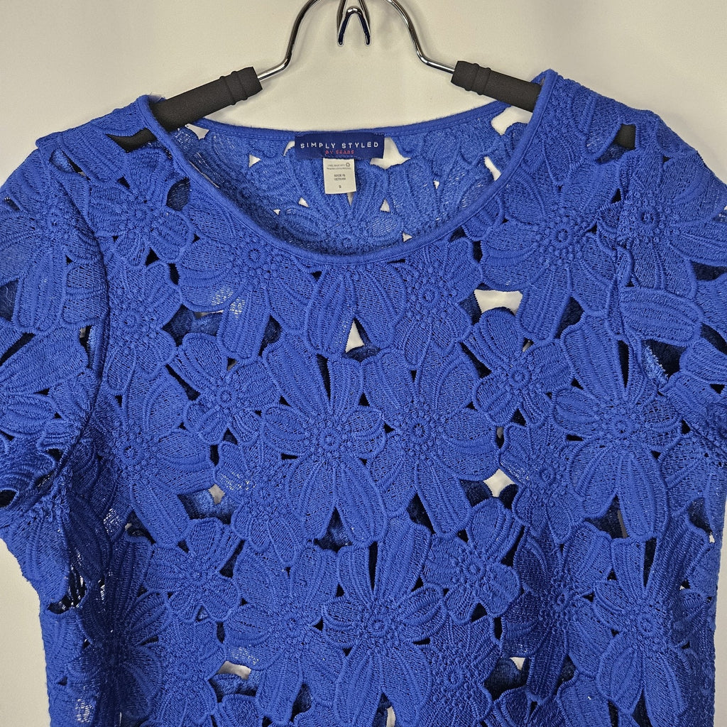 Vintage Cobalt Blue Guipure Cut Out Lace Short Sleeve Top Small Holiday Retro