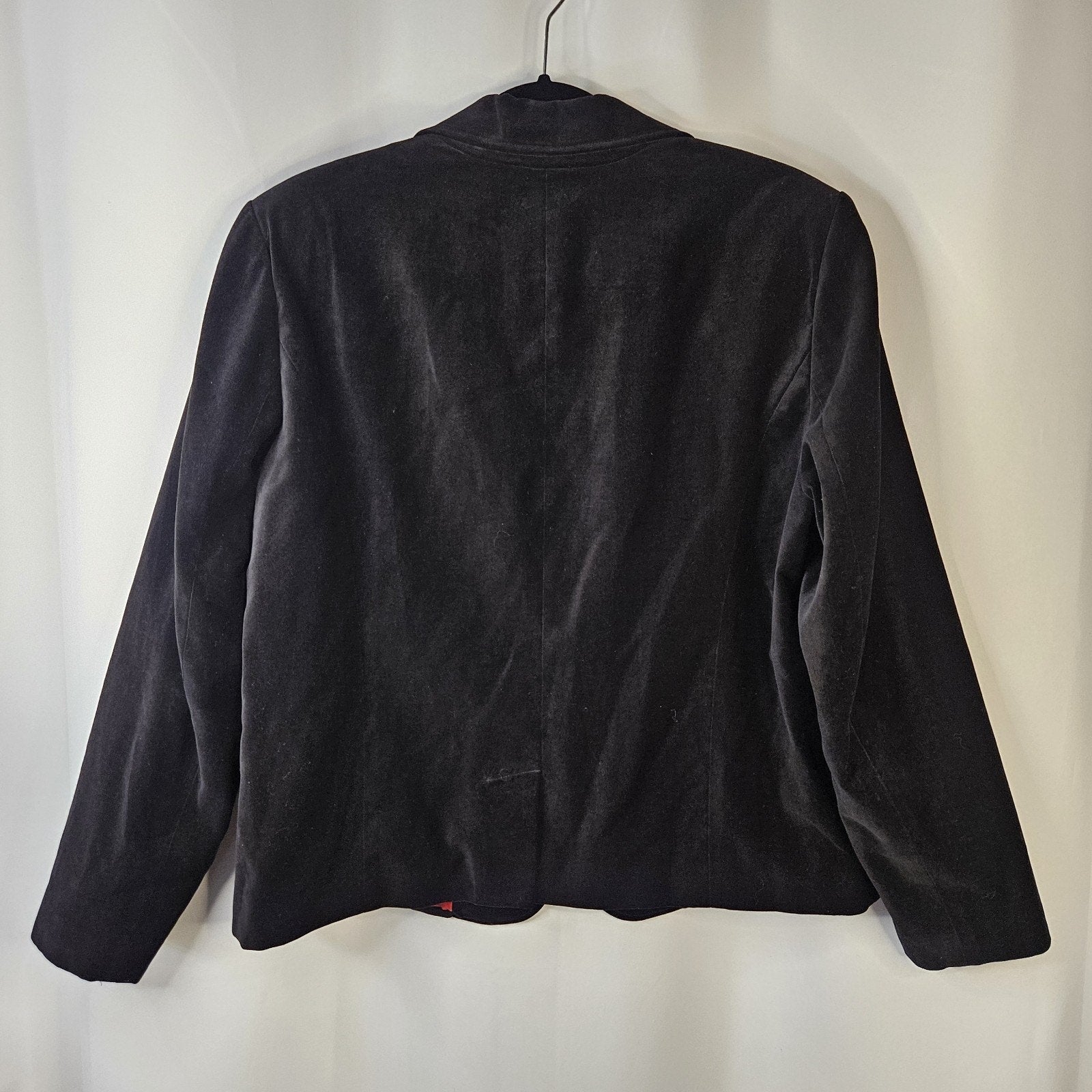 Studio Works Black Velvet Blazer with Pockets 3 Buttons Size Large