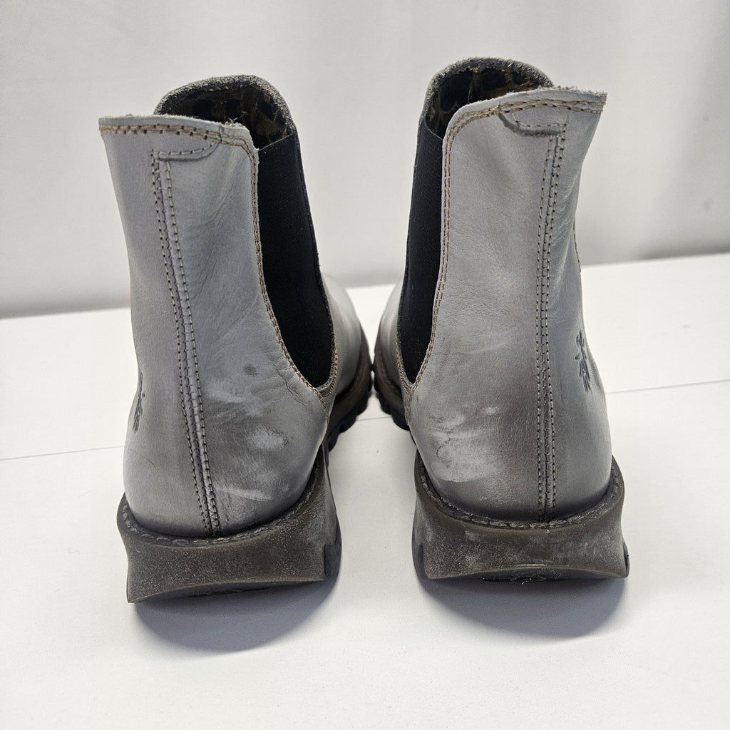 Fly London Salv Chelsea Boots Womens Size 9.5 Gray Leather Pull On Ankle Booties