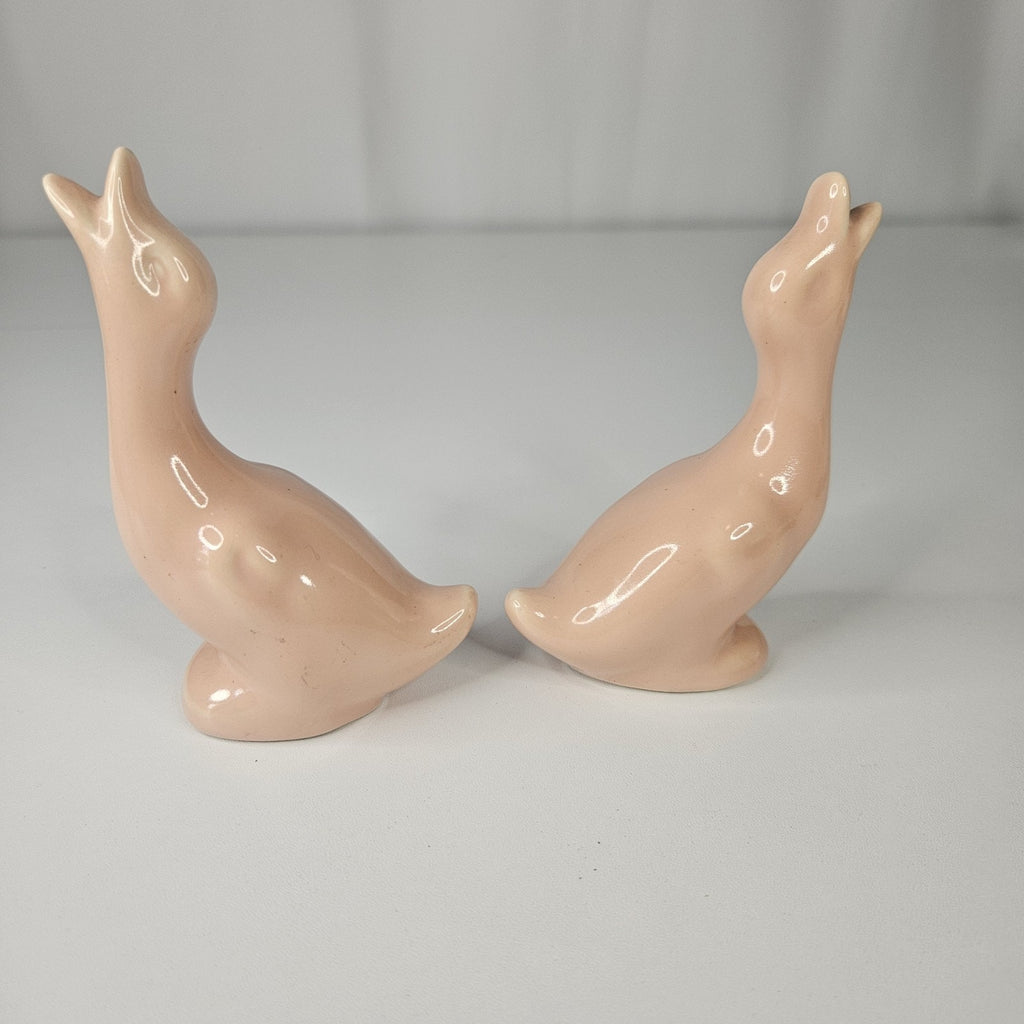 Vintage Caliente Pottery Pink Duck Figurine Set Retro Made In USA #303 Haldem CA