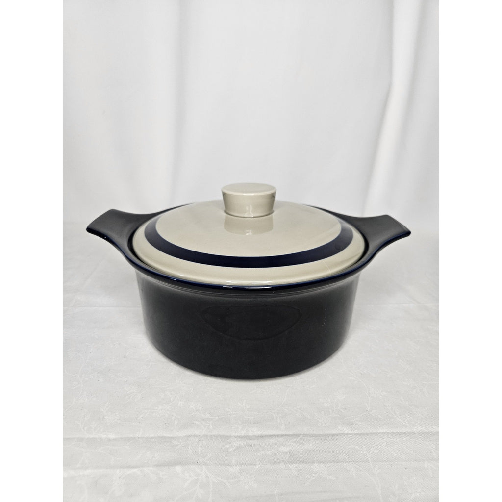 Vintage Celebrity Lexington Round 2 Quart Stoneware Casserole Dish Lid Blue