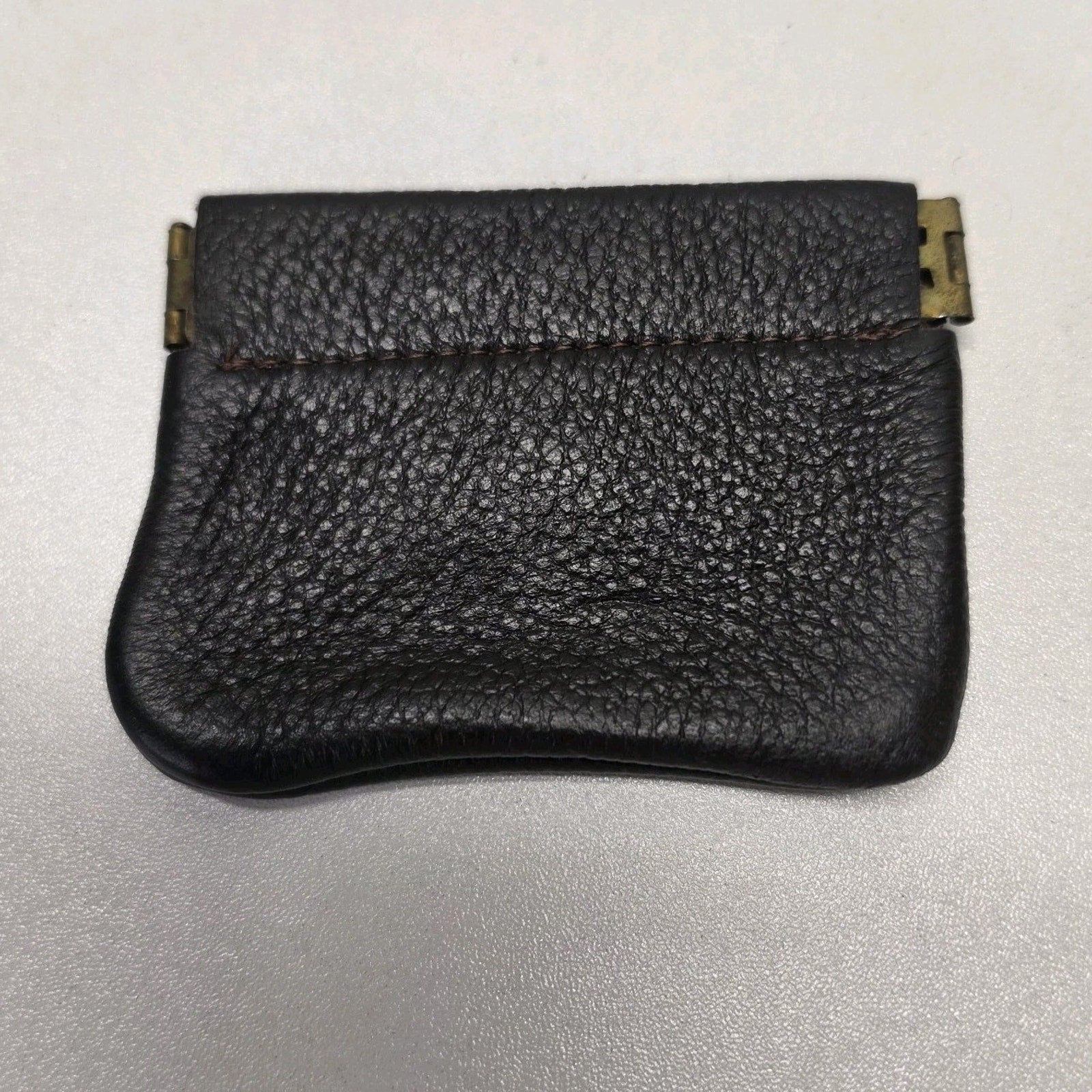Vintage Black Leather Squeeze Coin Purse Change Pouch Key Holder Spring Frame