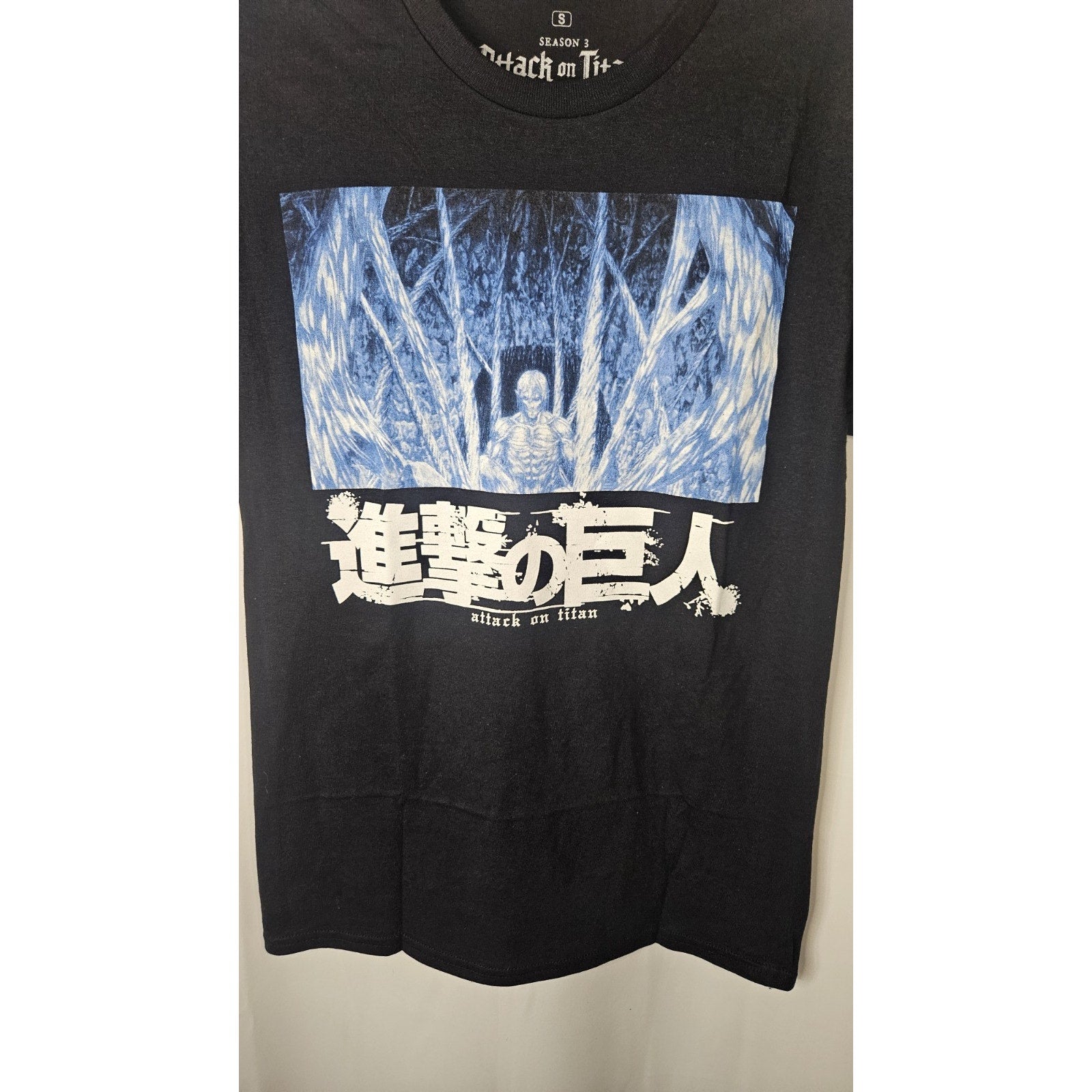 Official Attack On Titan Survey Corp Season 3 Black T-shirt Size Small