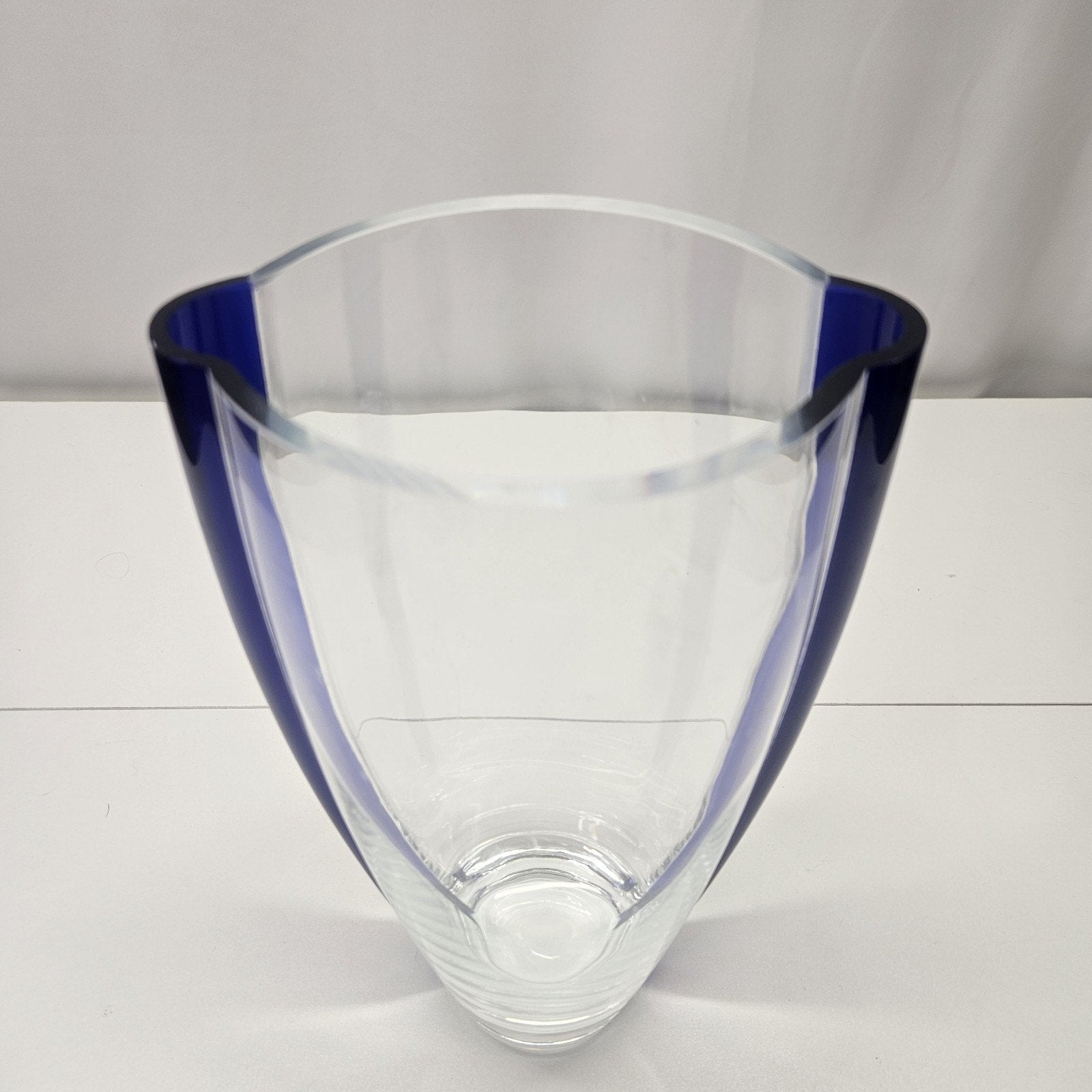 Vtg Glass Art Vase Flower Vase 12” Clear Cobalt Blue Stripe Heavy Crystal