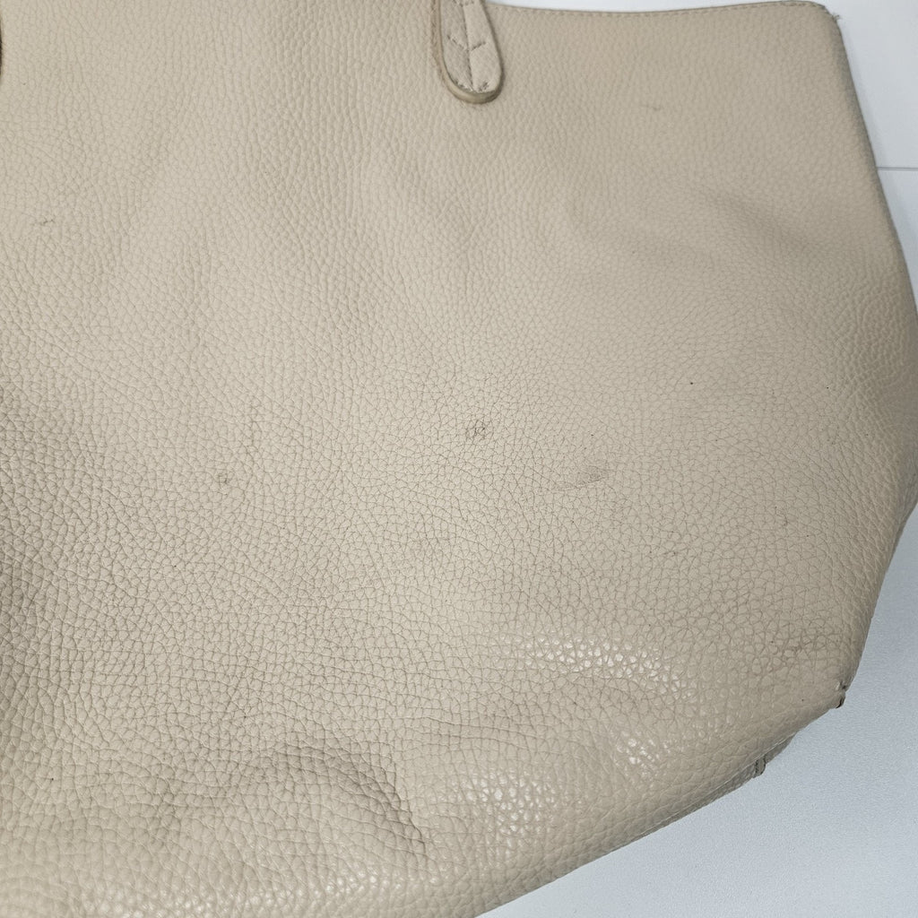 Y2K BCBG Paris Reversible Faux Leather Tote Laptop Bag Beige Goldtone Hardware