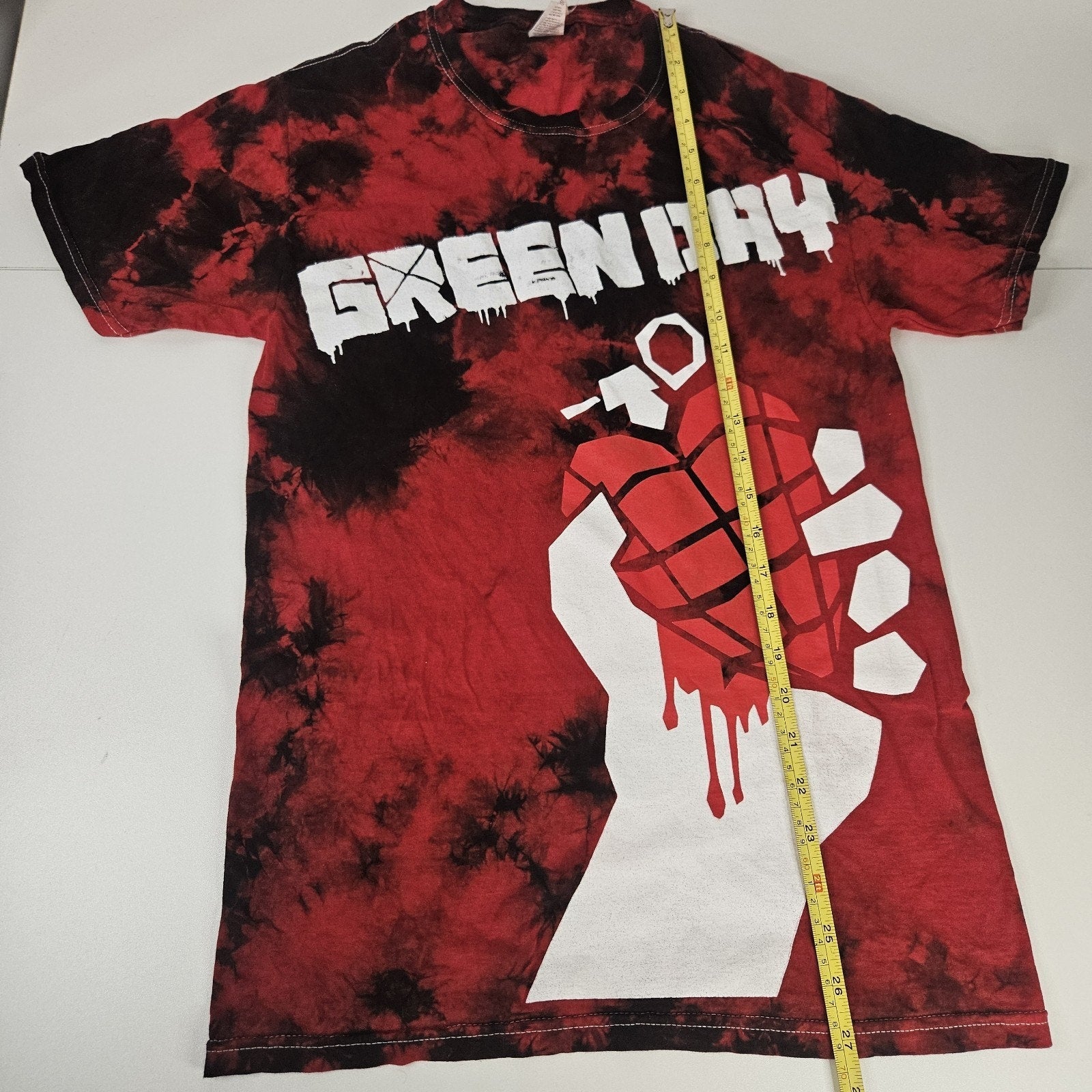 Green Day American Idiot Tie Dye Vintage T-Shirt Rock Band Small