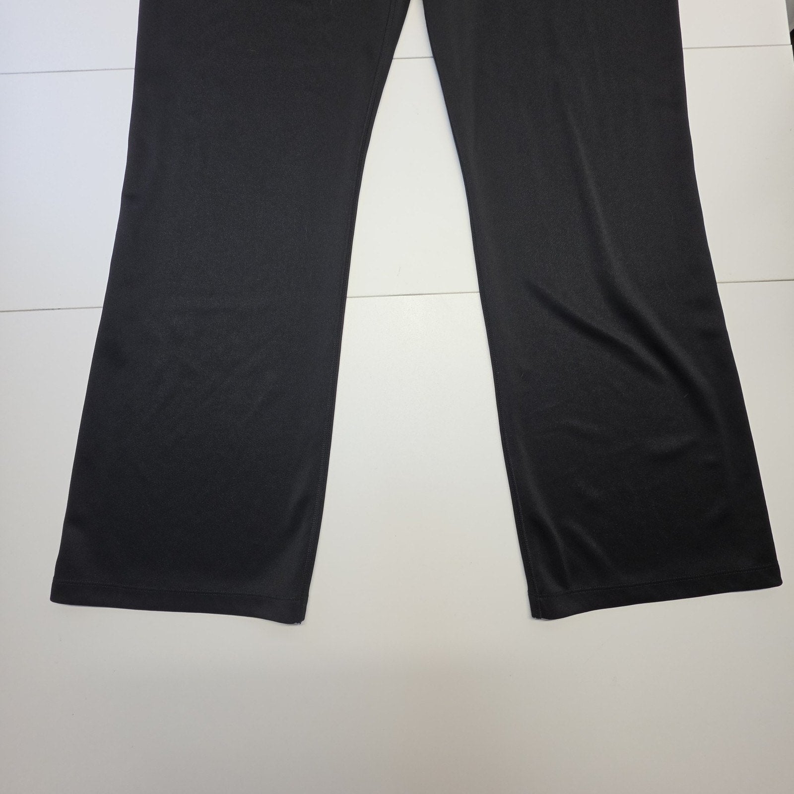 The North Face Women Flared Athleisure Pants Black Women's 2X Logo Criss Cross W