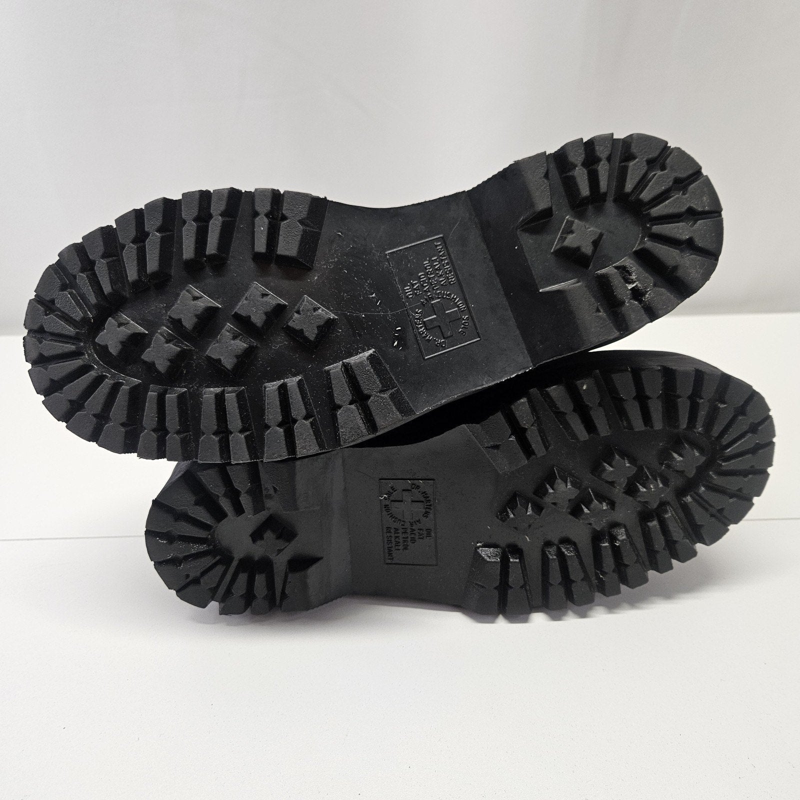 Dr. Martens V Jadon II Mono Platform Black Vegan Unisex Boot Mns 7 Womns 8