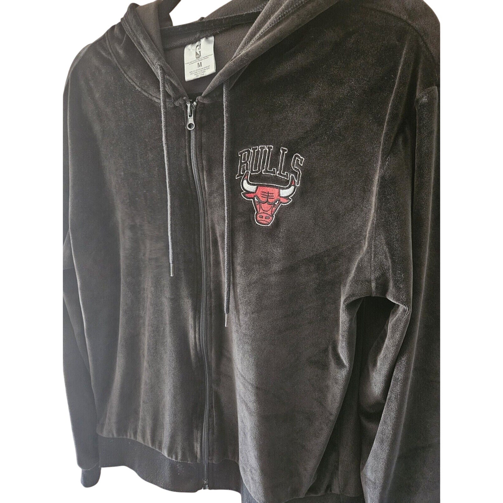 NBA Chicago Bulls Team Black Velour Track Jacket size Womens Med Black NWOT