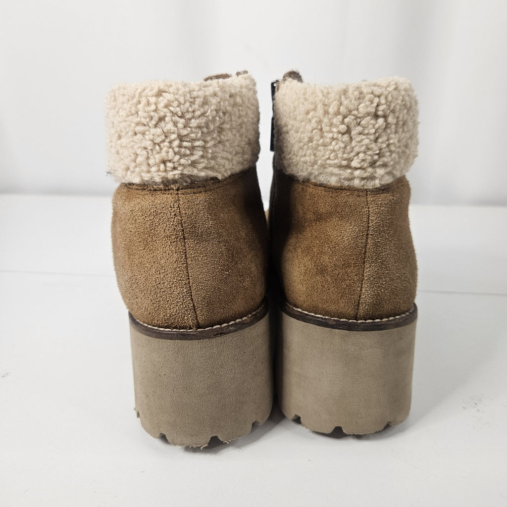 Blondo Devin Lace-Up Faux-Fur Waterproof Boots Suede Bootie 9.5 M Camel