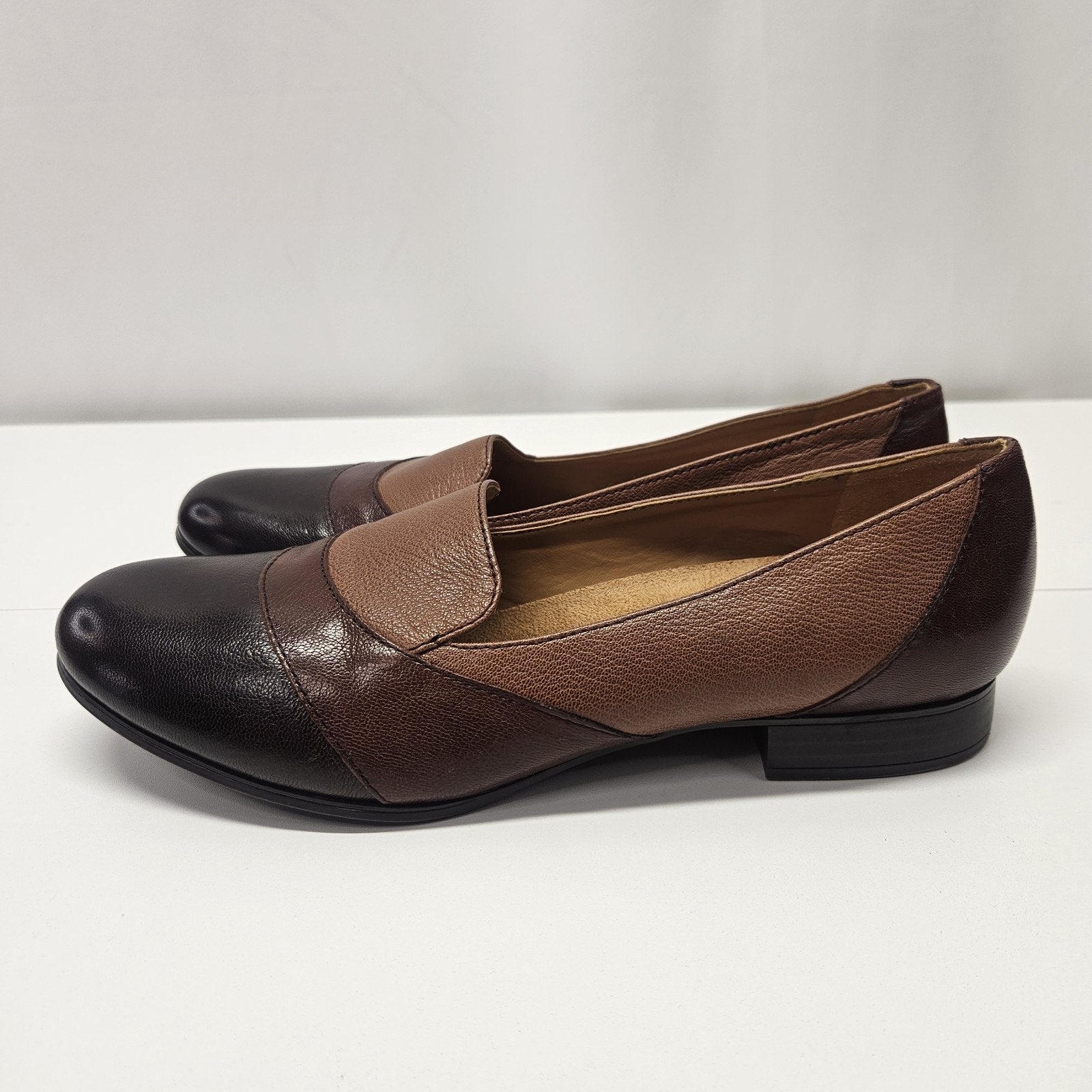 Naturalizer Coretta Loafers Womens 10 Brown Leather Casual Slip On Shoes EUC