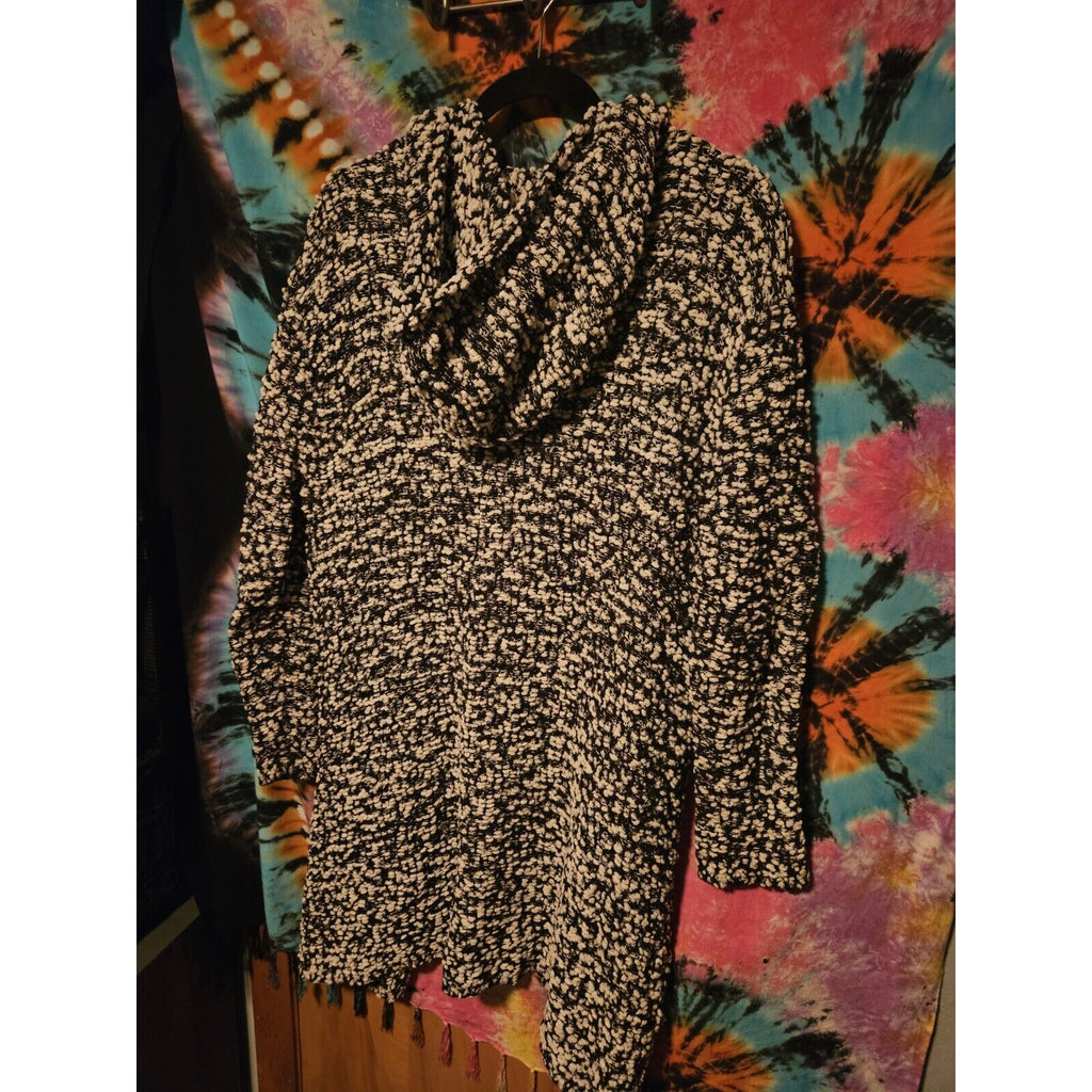 Poof New York Open Sweater Black & White Toothbrush Nylon Feather Size XL