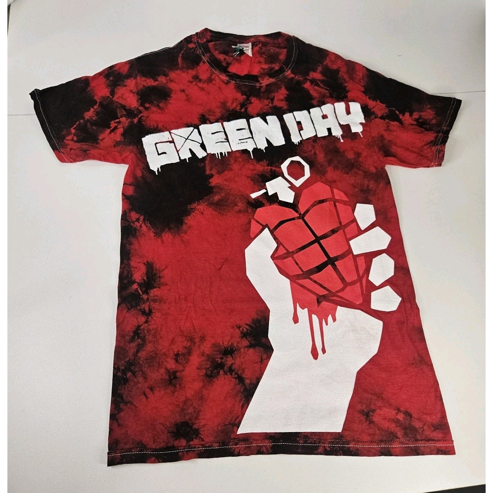 Green Day American Idiot Tie Dye Vintage T-Shirt Rock Band Small