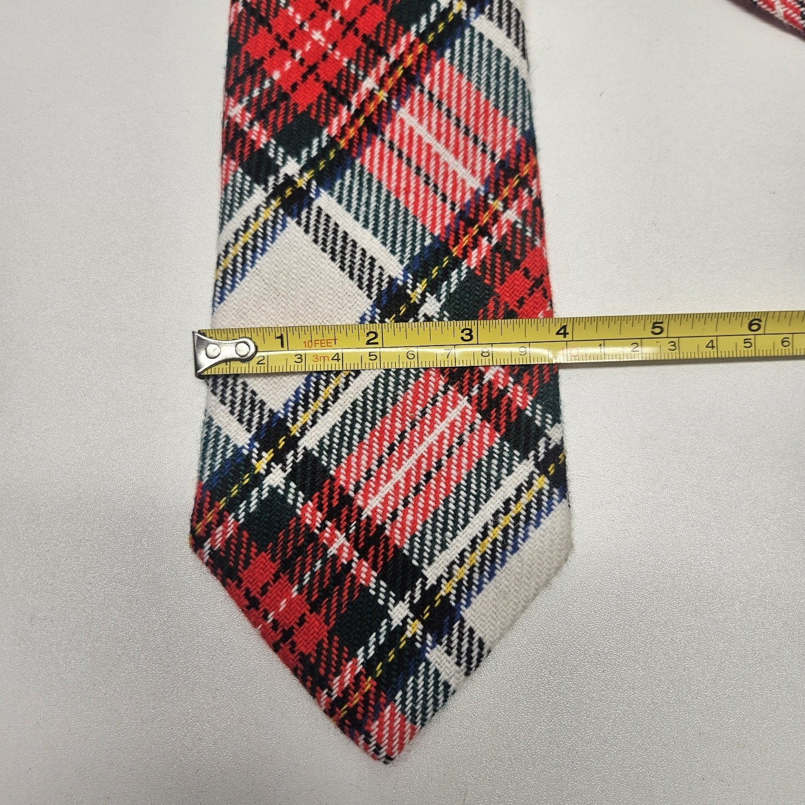 Vintage Men's Scottish Kilt Neck Tie Red Tartans 100% Wool Tie