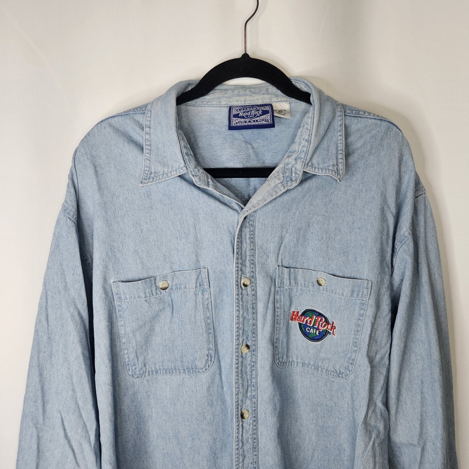 90s Hard Rock Cafe Denim Shirt Mens XL Blue St Thomas Jean Light Wash Button Up