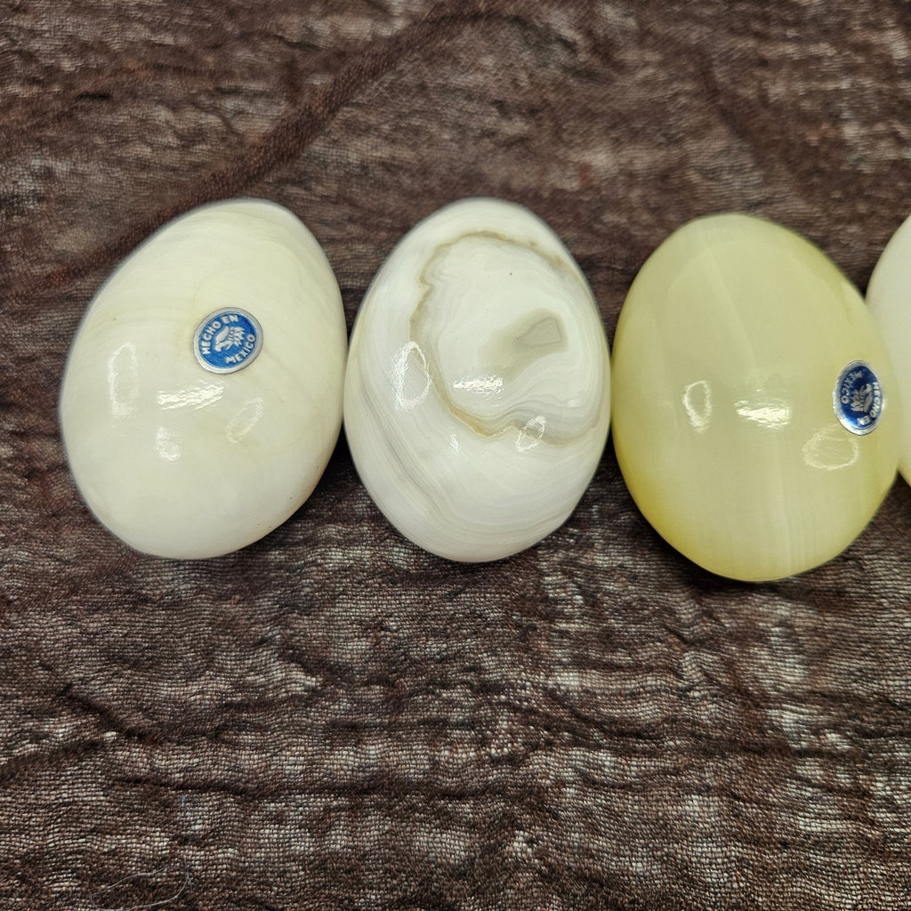 Vtg Natural White Layered Agate, Onyx, Alabaster 6 Eggs Stone Healing Mexico