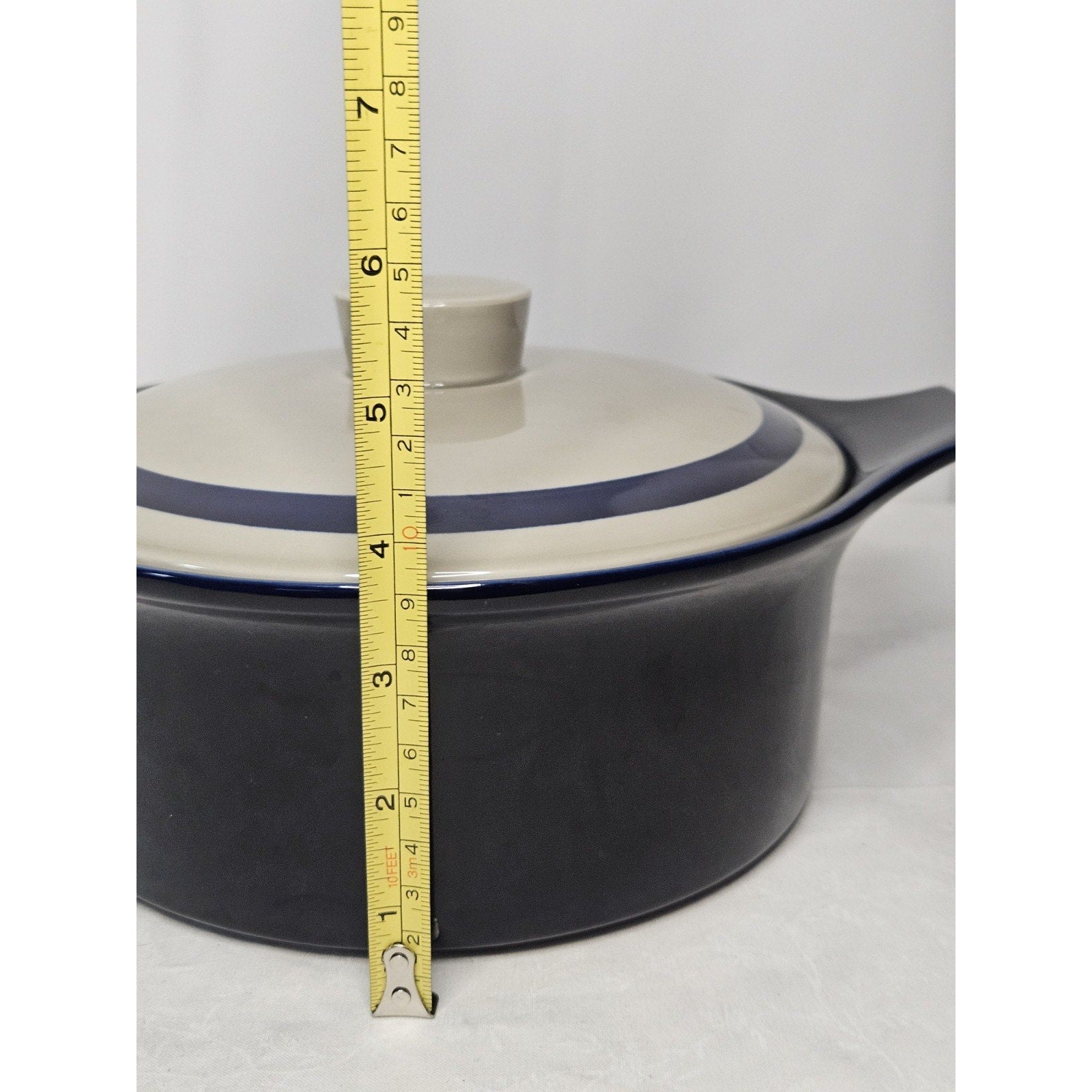 Vintage Celebrity Lexington Round 2 Quart Stoneware Casserole Dish Lid Blue