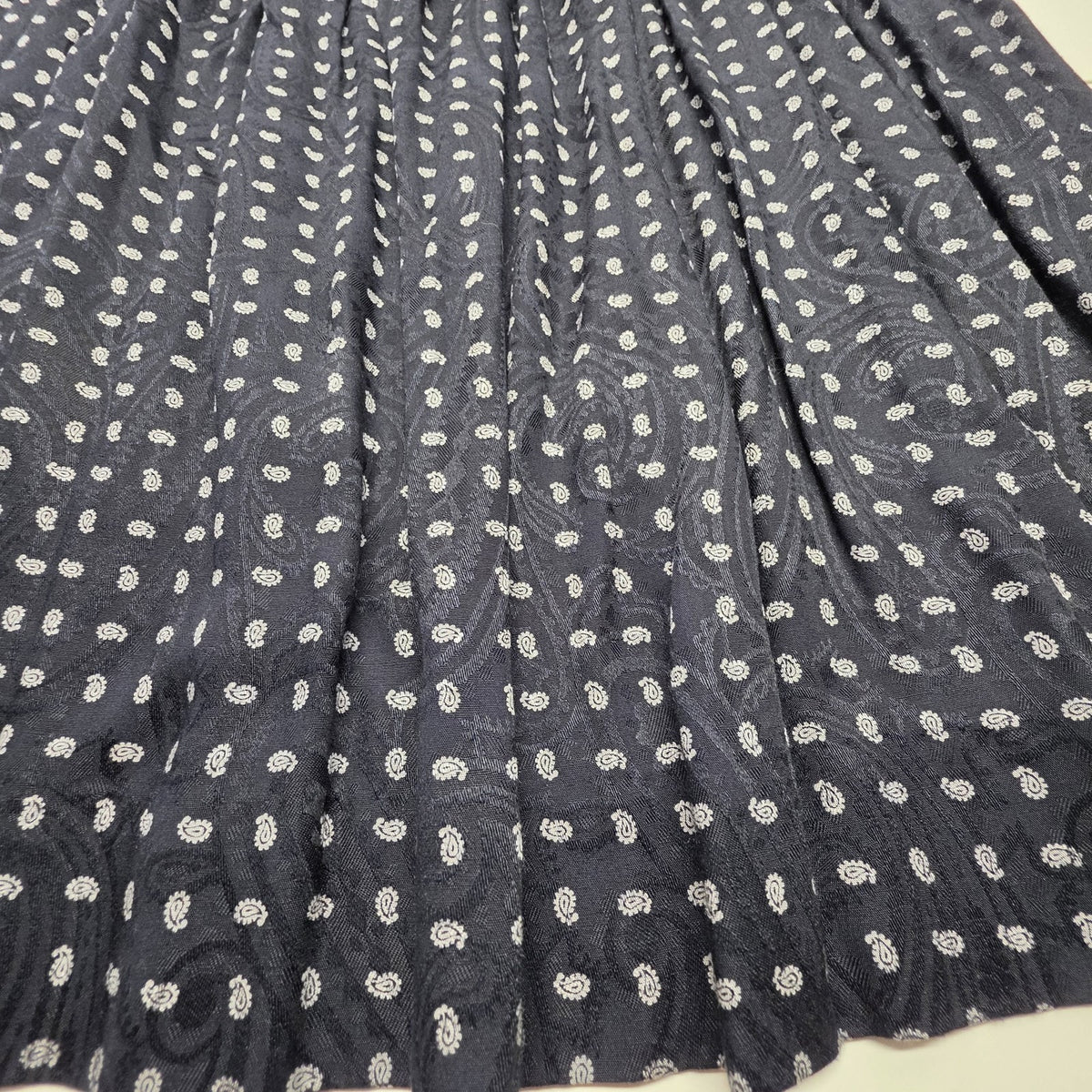 VTG 1980s J.G. Hook Black Silver Floral Paisley Pleated Skirt Sz 14 Made In USA