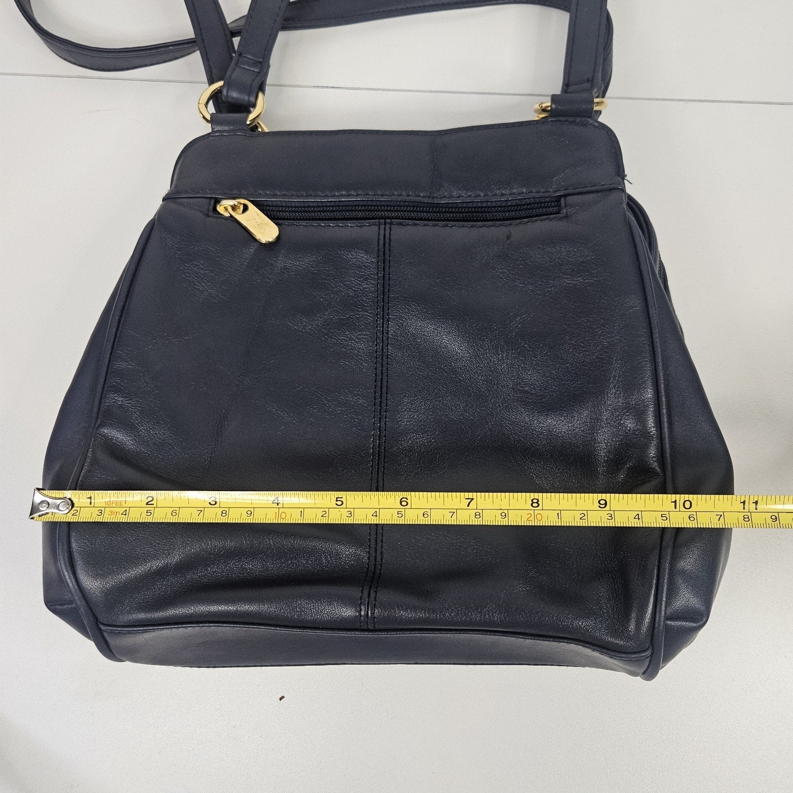 Vintage Worthington Navy Blue Leather Lambskin Shoulder Bag Purse Classic 90s