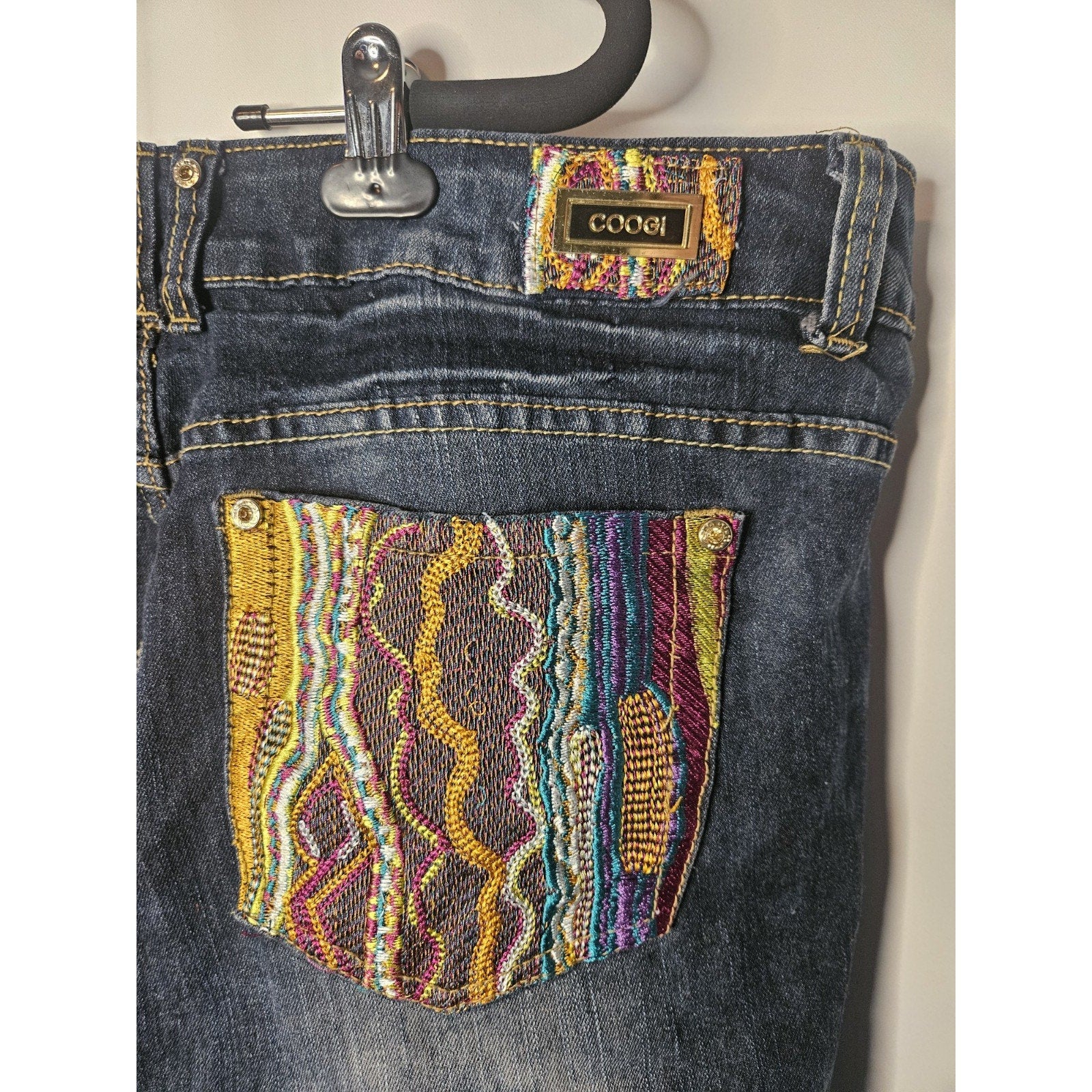 Vintage Coogi Jeans Womens 24W Crop Jean Embroidered Distressed Dark Wash Denim