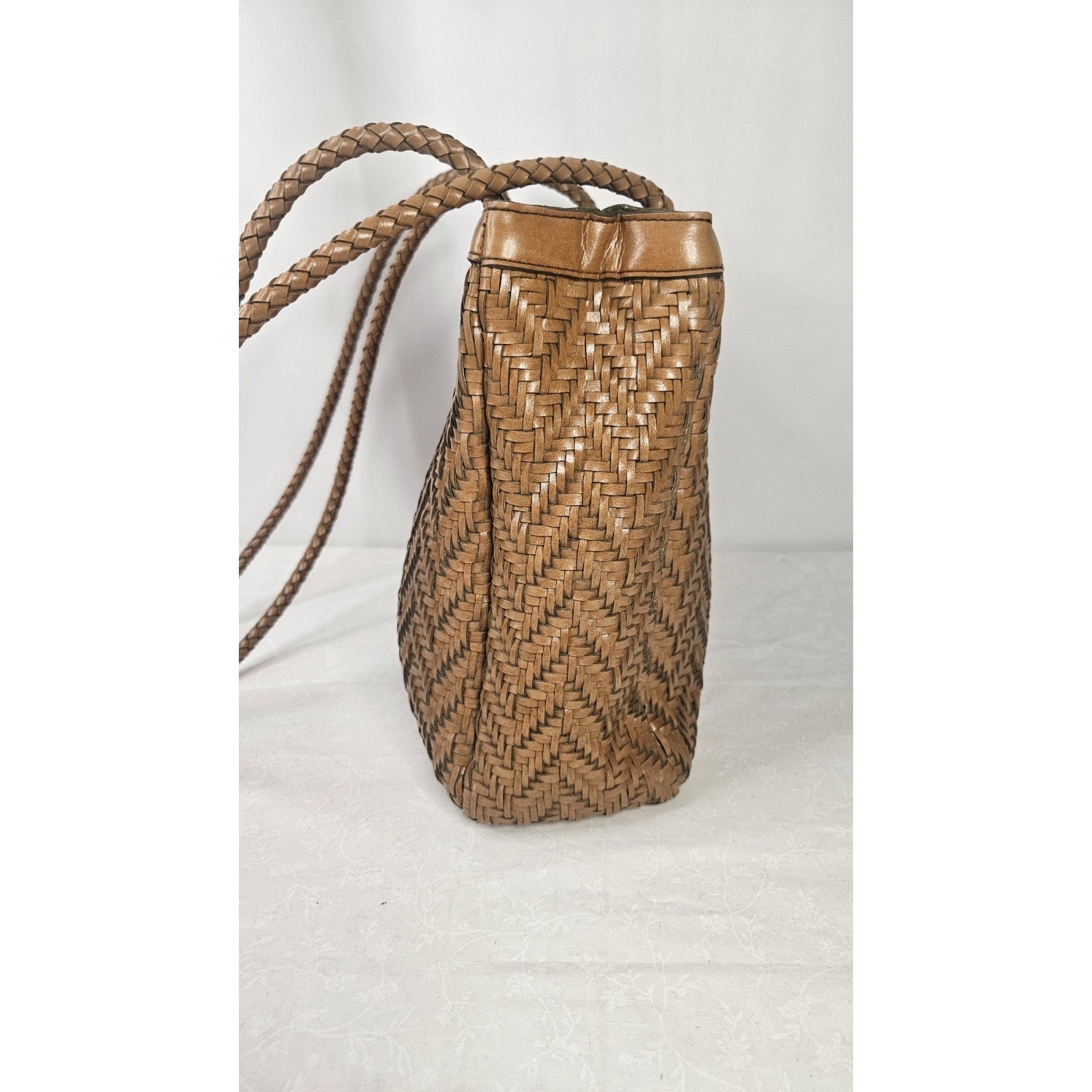 Vintage Liz Claiborne Weave Bucket Bag Brown Woven Leather Purse Shoulder Bag