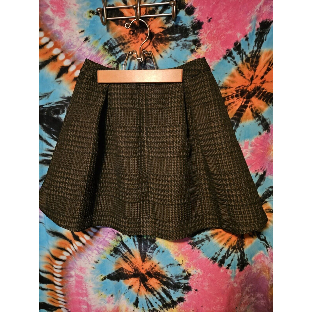 Express Low Rise Mini Skirt Womens Size 2 Green Black Hounds tooth Print Y2K