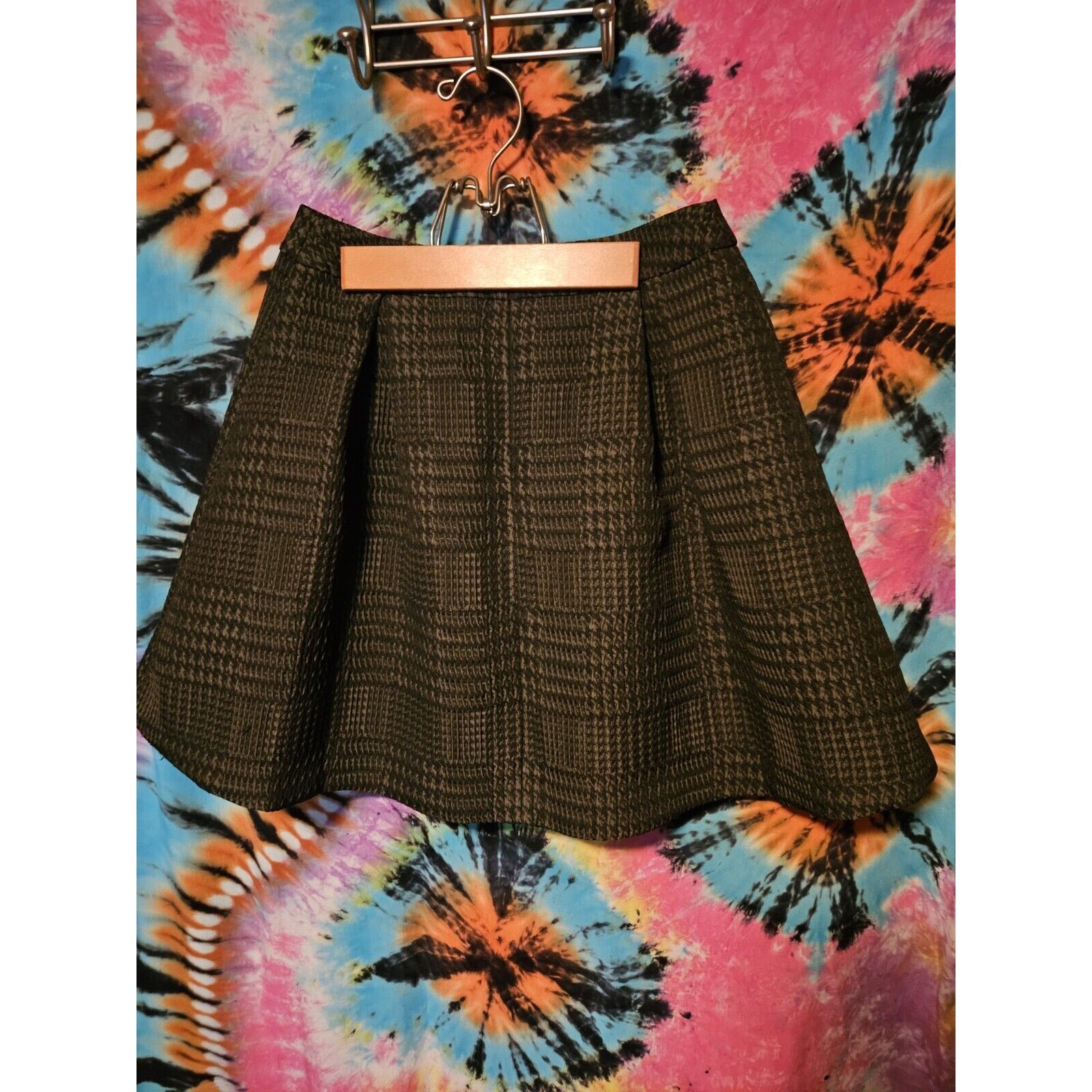 Express Low Rise Mini Skirt Womens Size 2 Green Black Hounds tooth Print Y2K