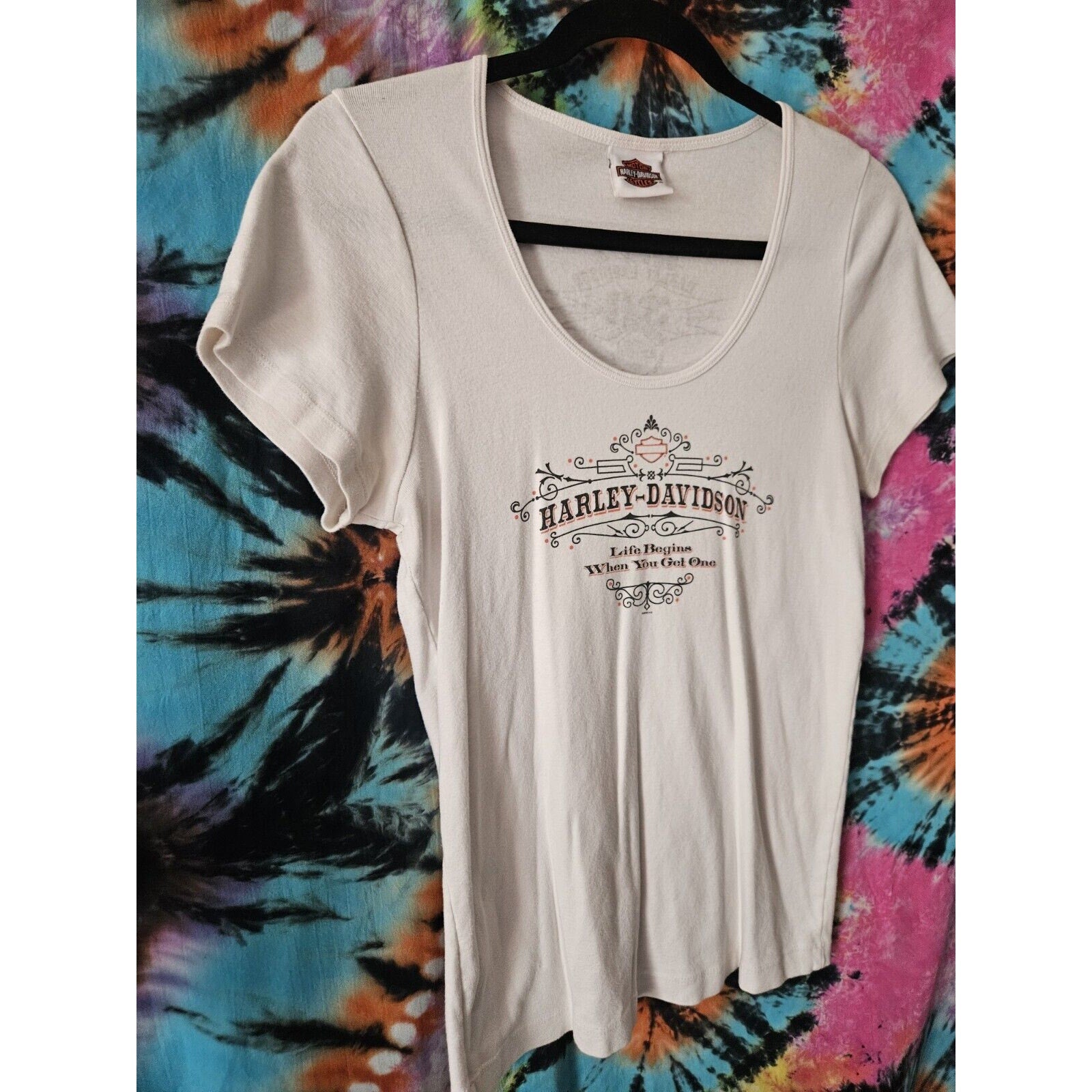 Harley-Davidson White T-Shirt Scoop Neck Size Large Biker Y2K Motorcycle