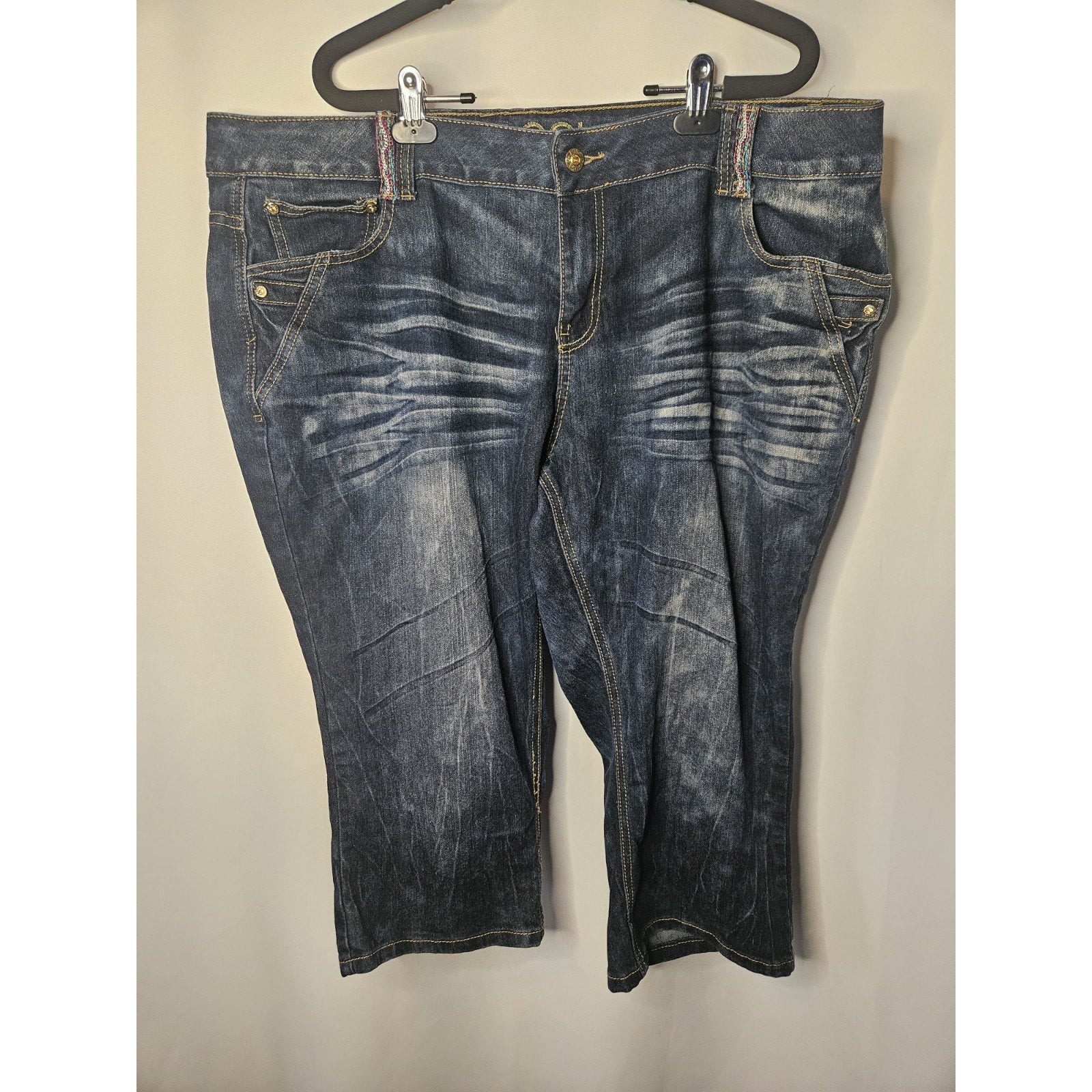 Vintage Coogi Jeans Womens 24W Crop Jean Embroidered Distressed Dark Wash Denim