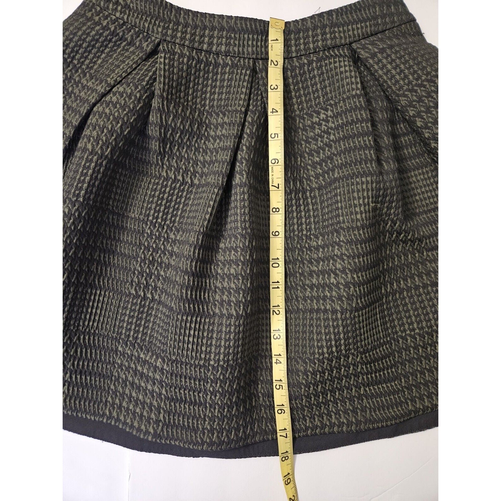 Express Low Rise Mini Skirt Womens Size 2 Green Black Hounds tooth Print Y2K