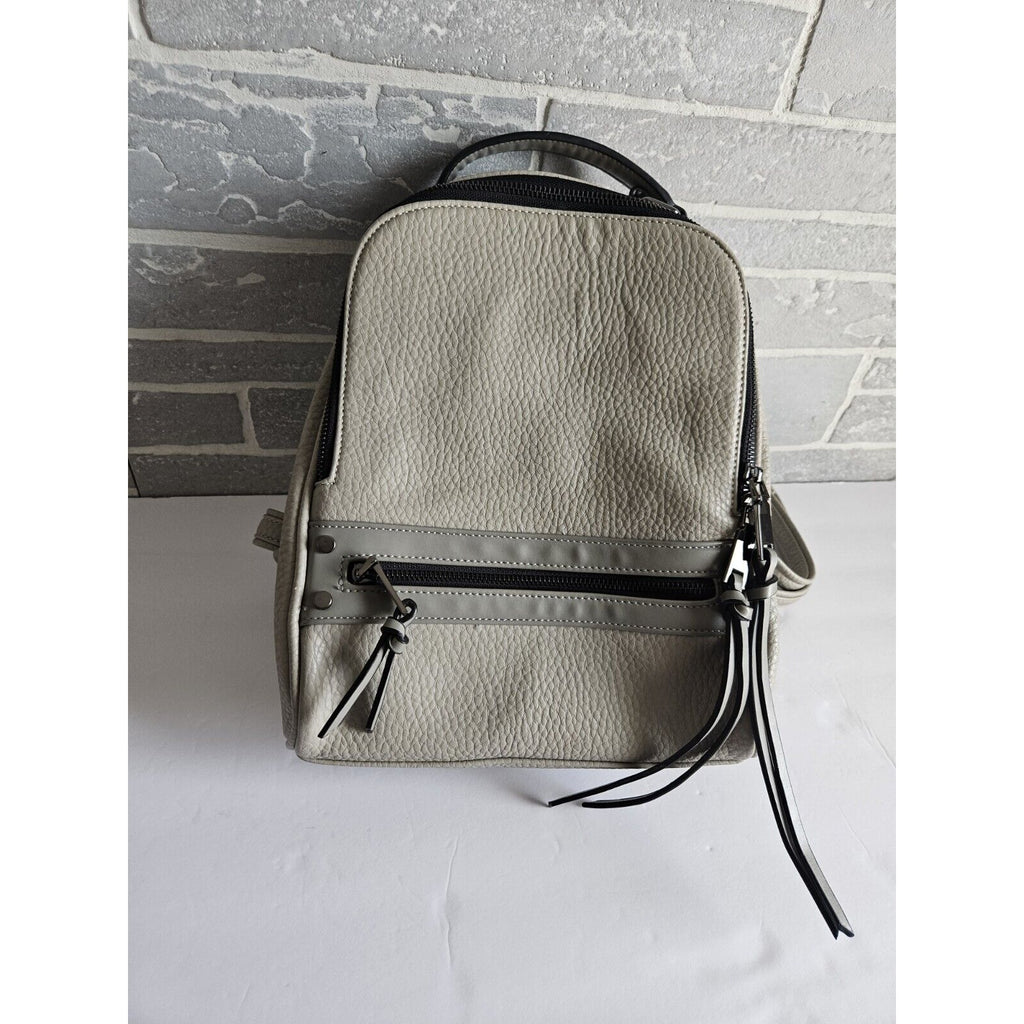 New WO Tags Moda Luxe Gray Mini Backpack Purse