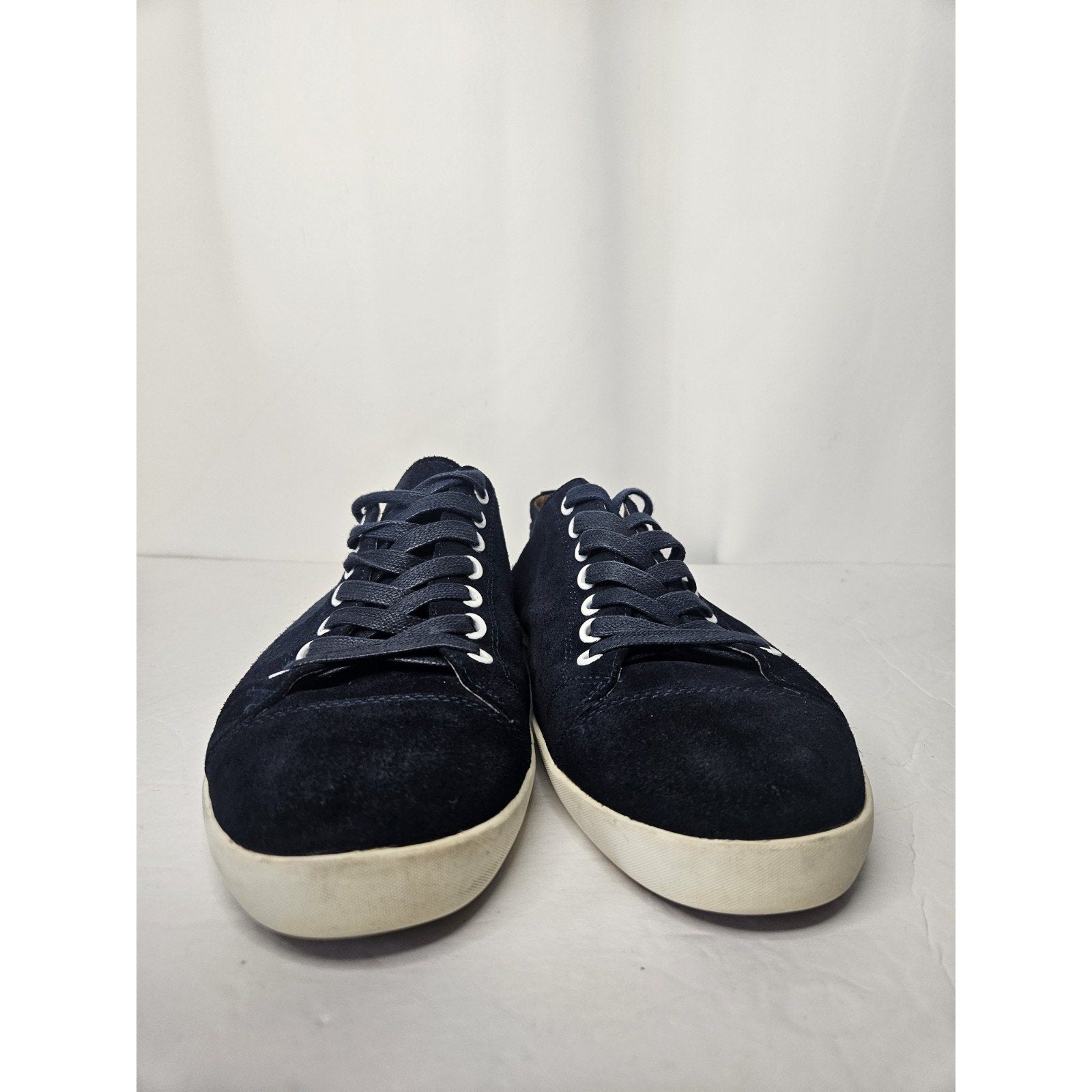 Women's Size 9 Navy Blue Suede Sneakers Lace Up Low Top Soft Comfort