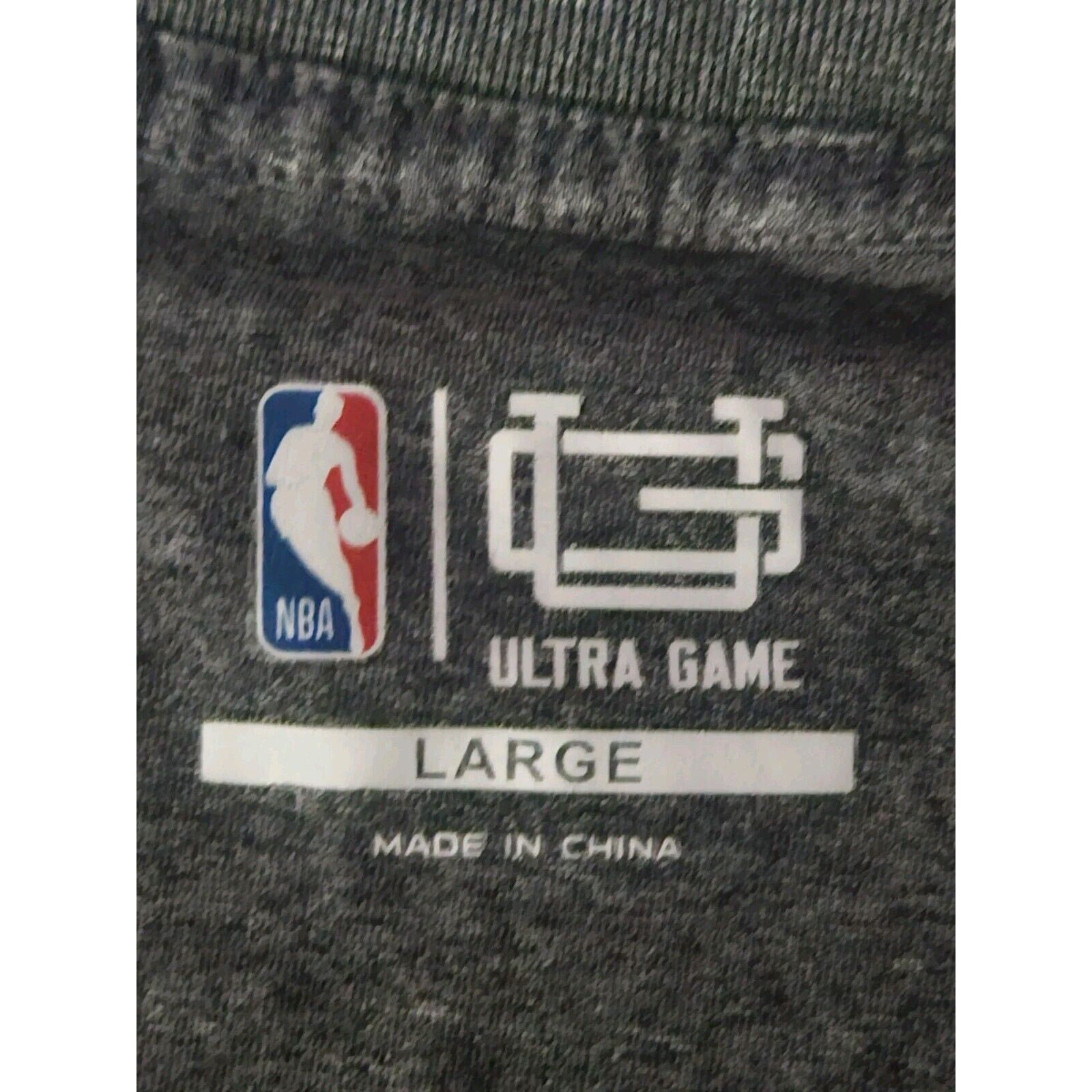 Milwaukee Bucks Ultra Game Dry Fit Long Sleeve Mens Large Grey, Green, White