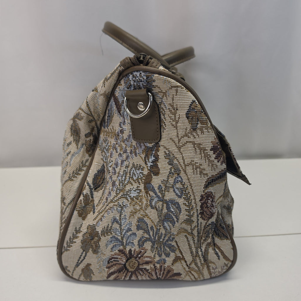 Vintage 90s Jordache Floral Tapestry Zip Shoulder Strap Duffel Travel Bag 14"