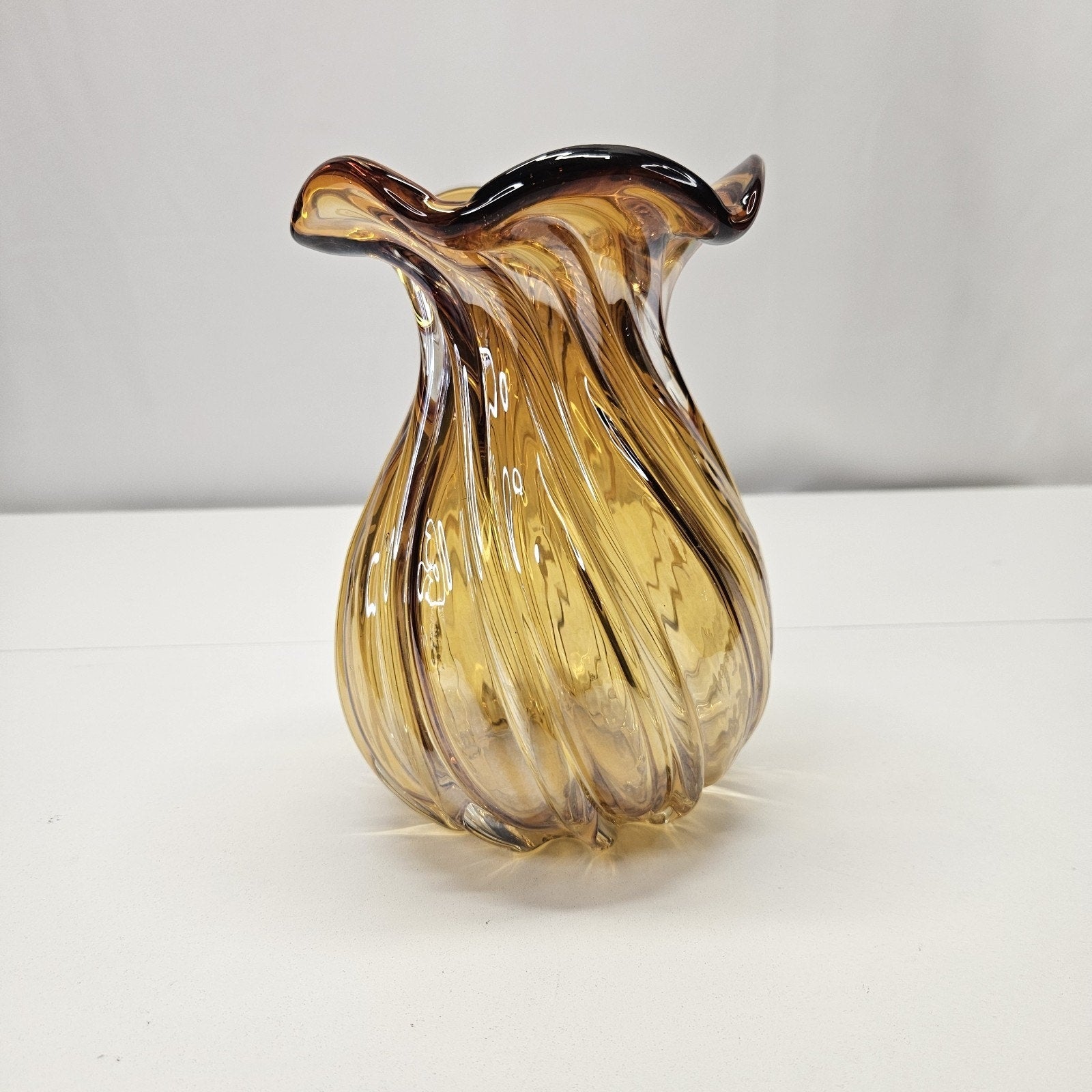 Retro Glass Art Vase Amber Vase Vintage Tulip Swirl Mid-Century 7.5x4" Flower